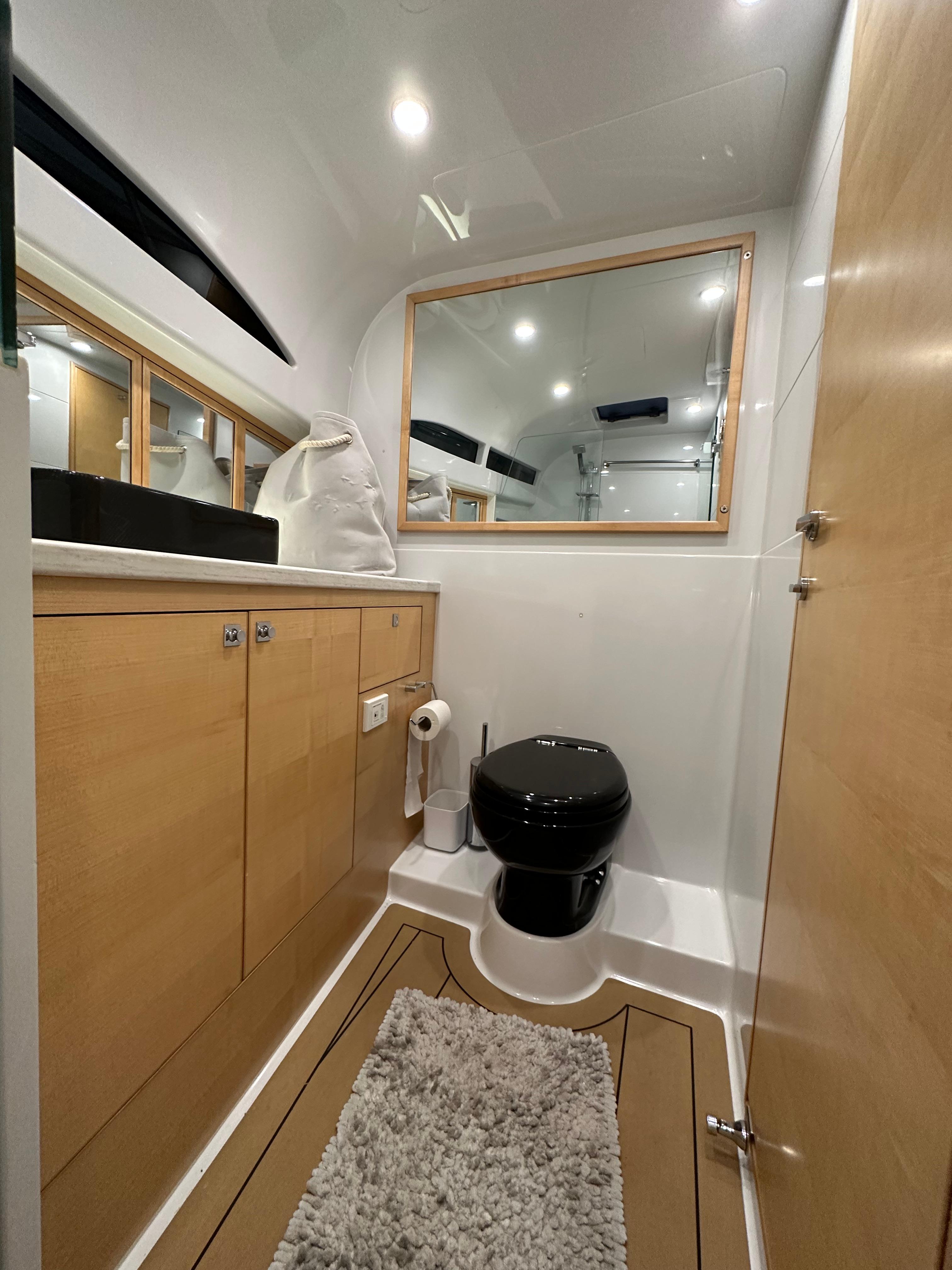 5297 website https jbys com ron silvia cell 508 400 2962 office 866 490