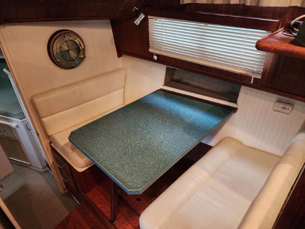 44' Tollycraft, Listing Number 100913141, - Photo No. 7