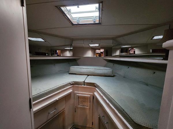 44' Tollycraft, Listing Number 100913141, - Photo No. 16