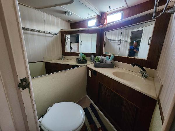 44' Tollycraft, Listing Number 100913141, - Photo No. 17