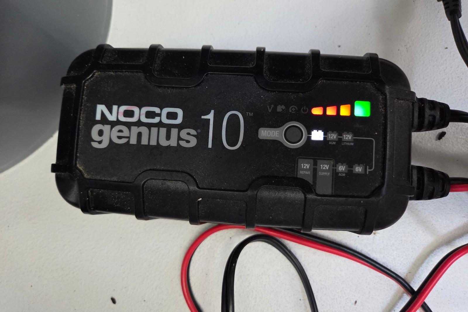 NC 10454 BW Knot 10 Yacht Sales NC 10454 BW Knot 10 Yacht Sales