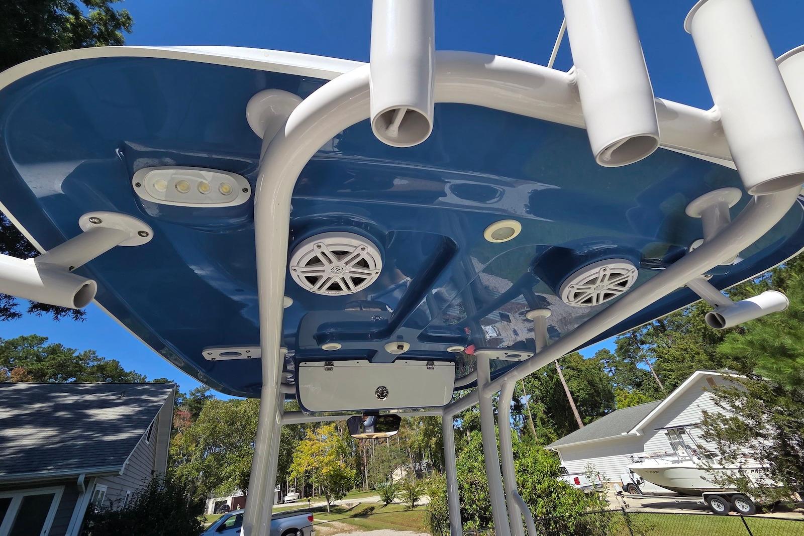 NC 10454 BW Knot 10 Yacht Sales NC 10454 BW Knot 10 Yacht Sales