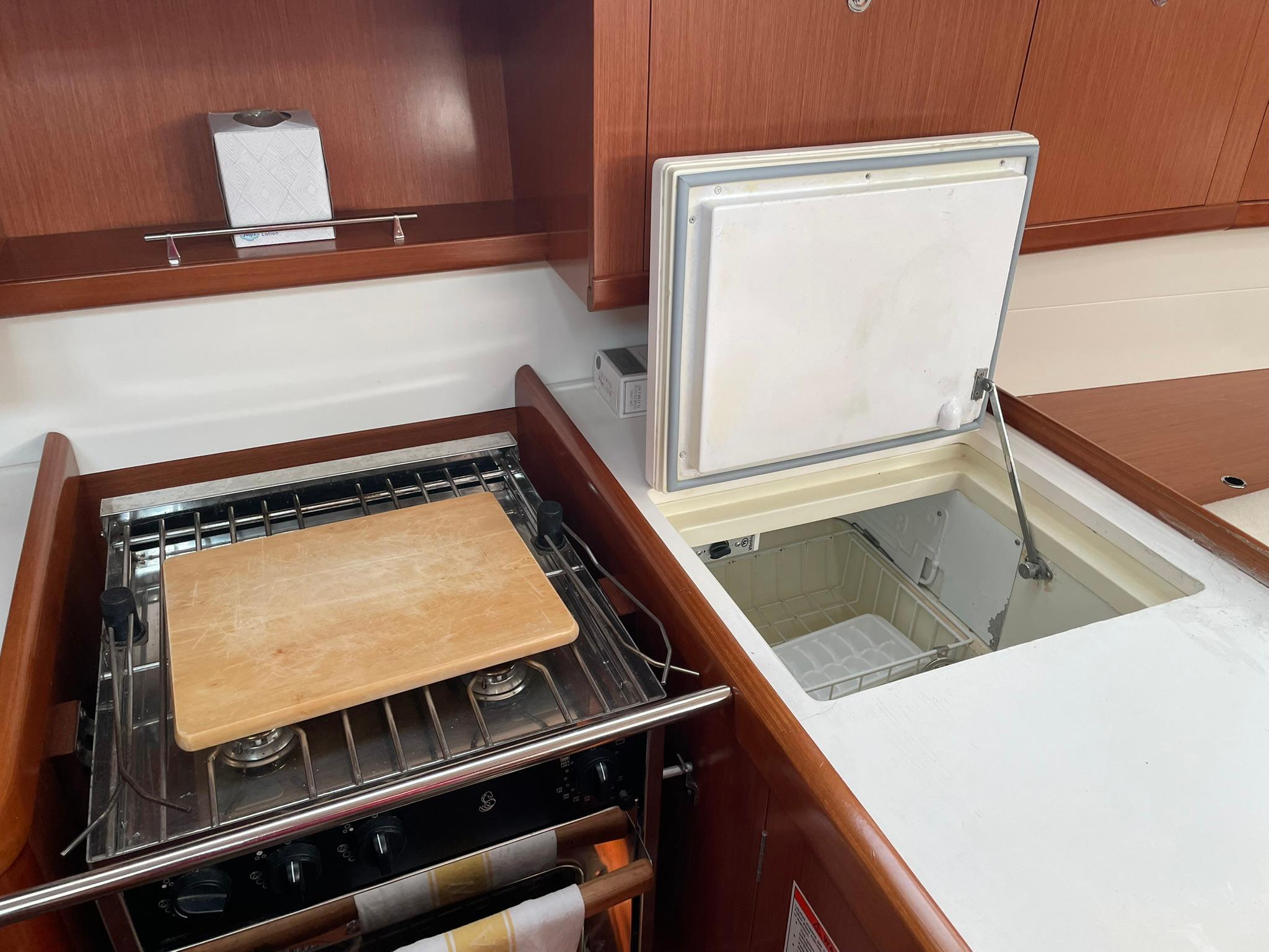 Yacht Photos Pics