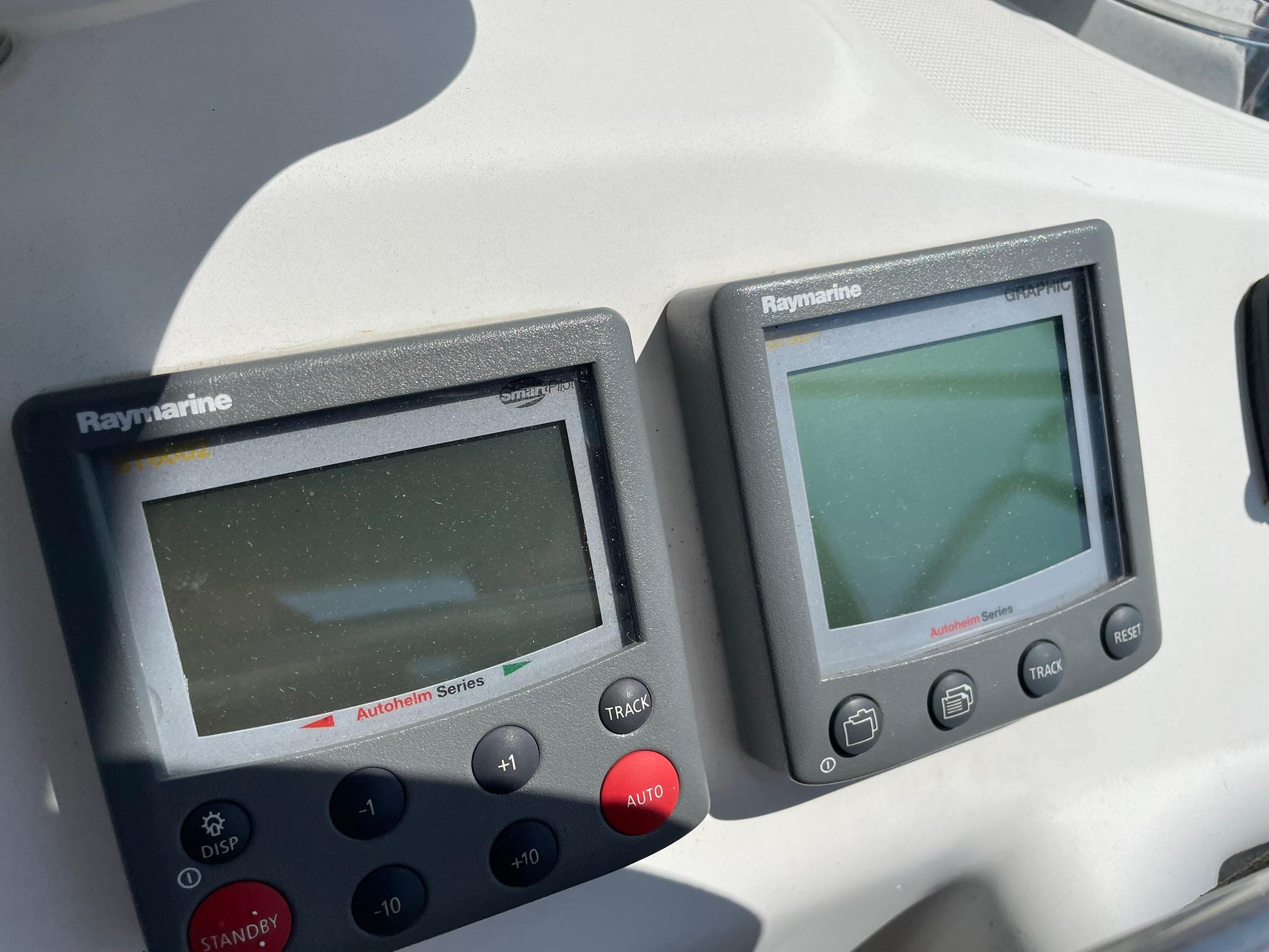 Yacht Photos Pics