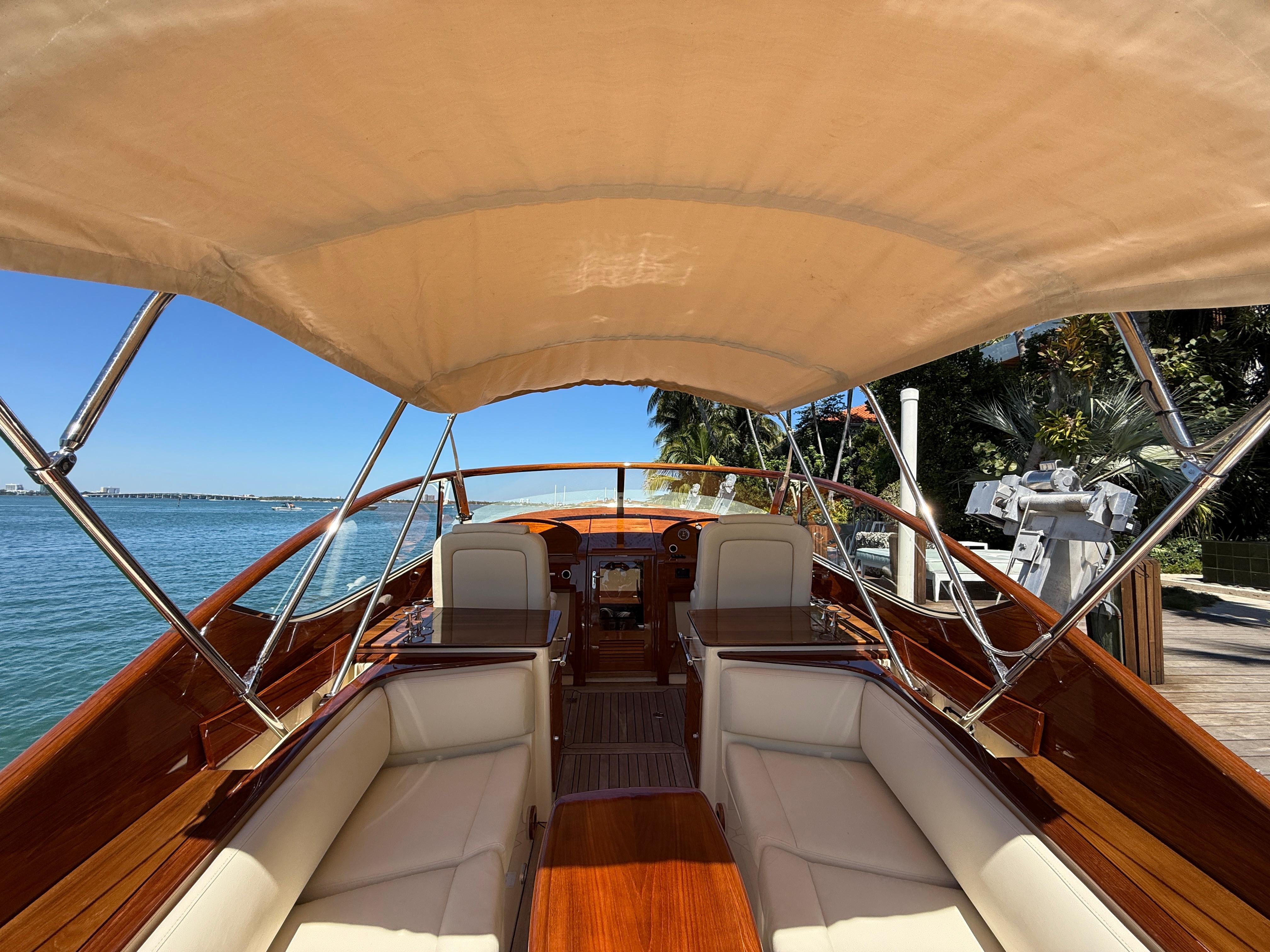 Hinckley-34 Runabout 2018-PAMPELONNE RI-US-9779003 | Thumbnail