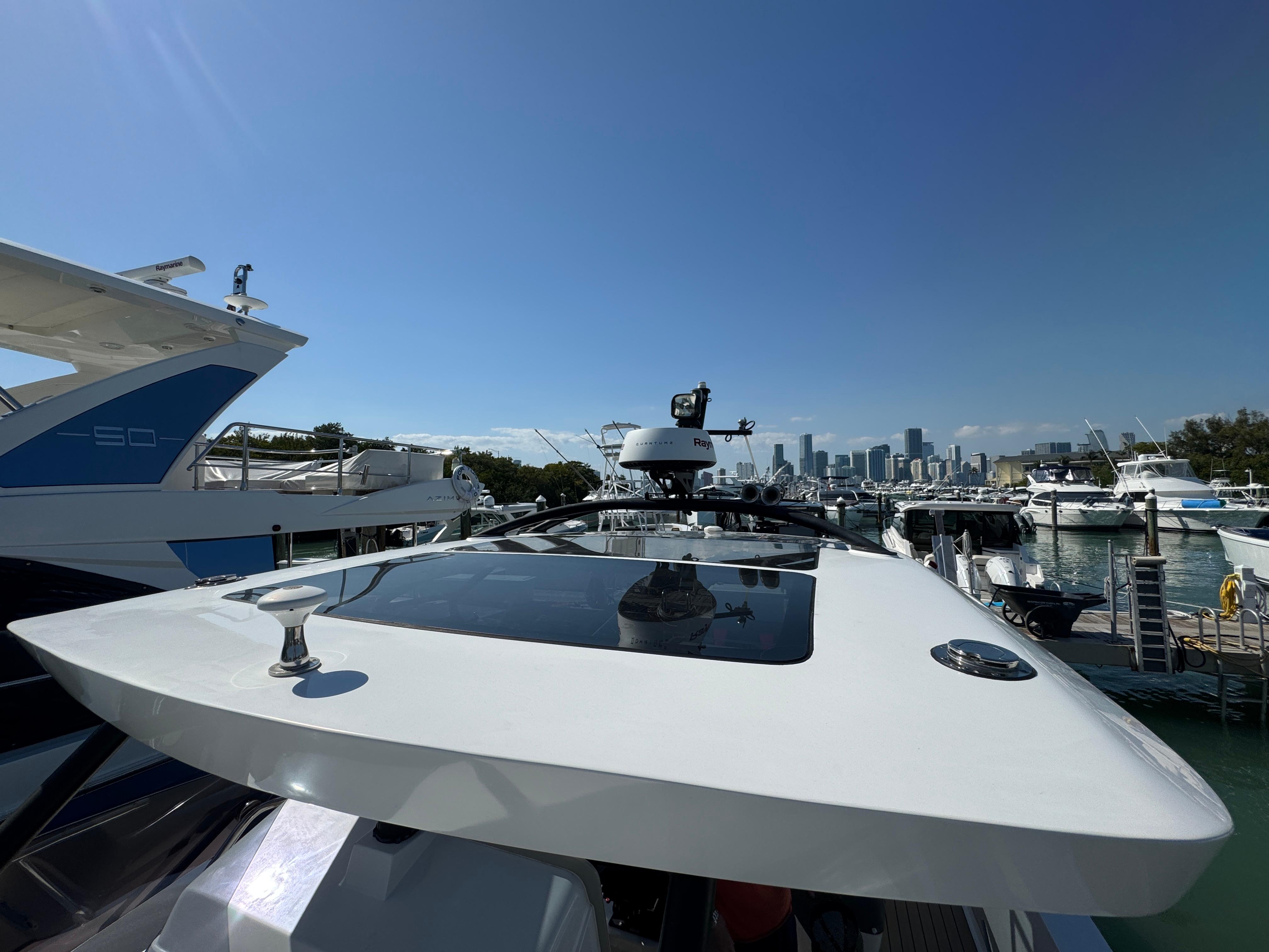 Gulf Craft-Oryx 379 2023 -FL-US-9709003 | Thumbnail