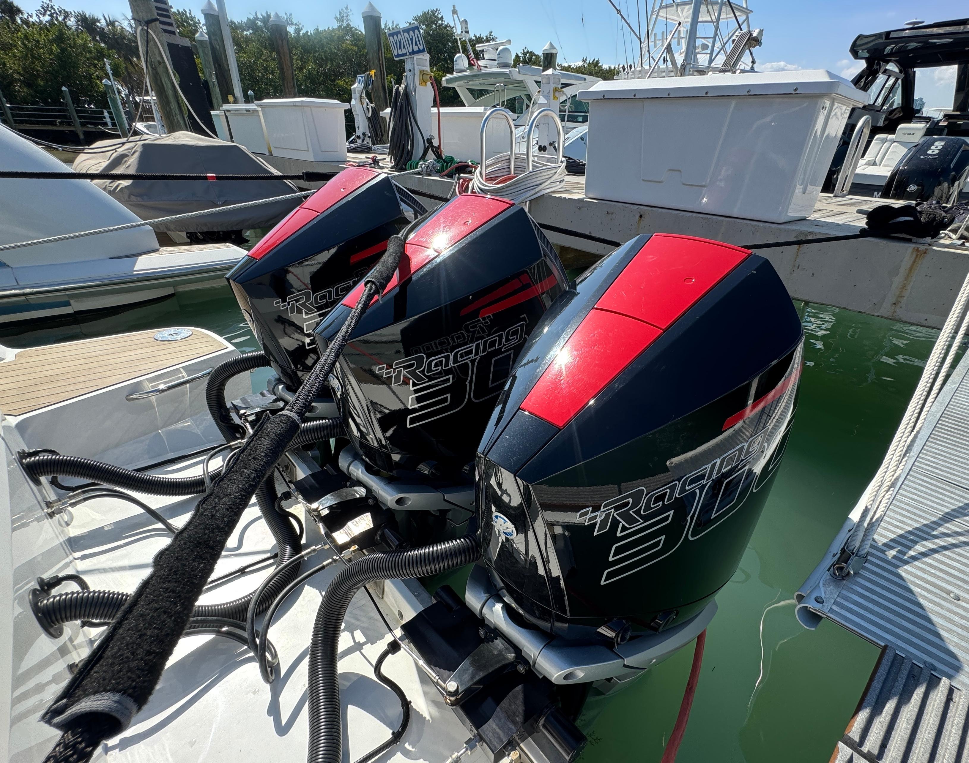 Gulf Craft-Oryx 379 2023 -FL-US-9709003 | Thumbnail