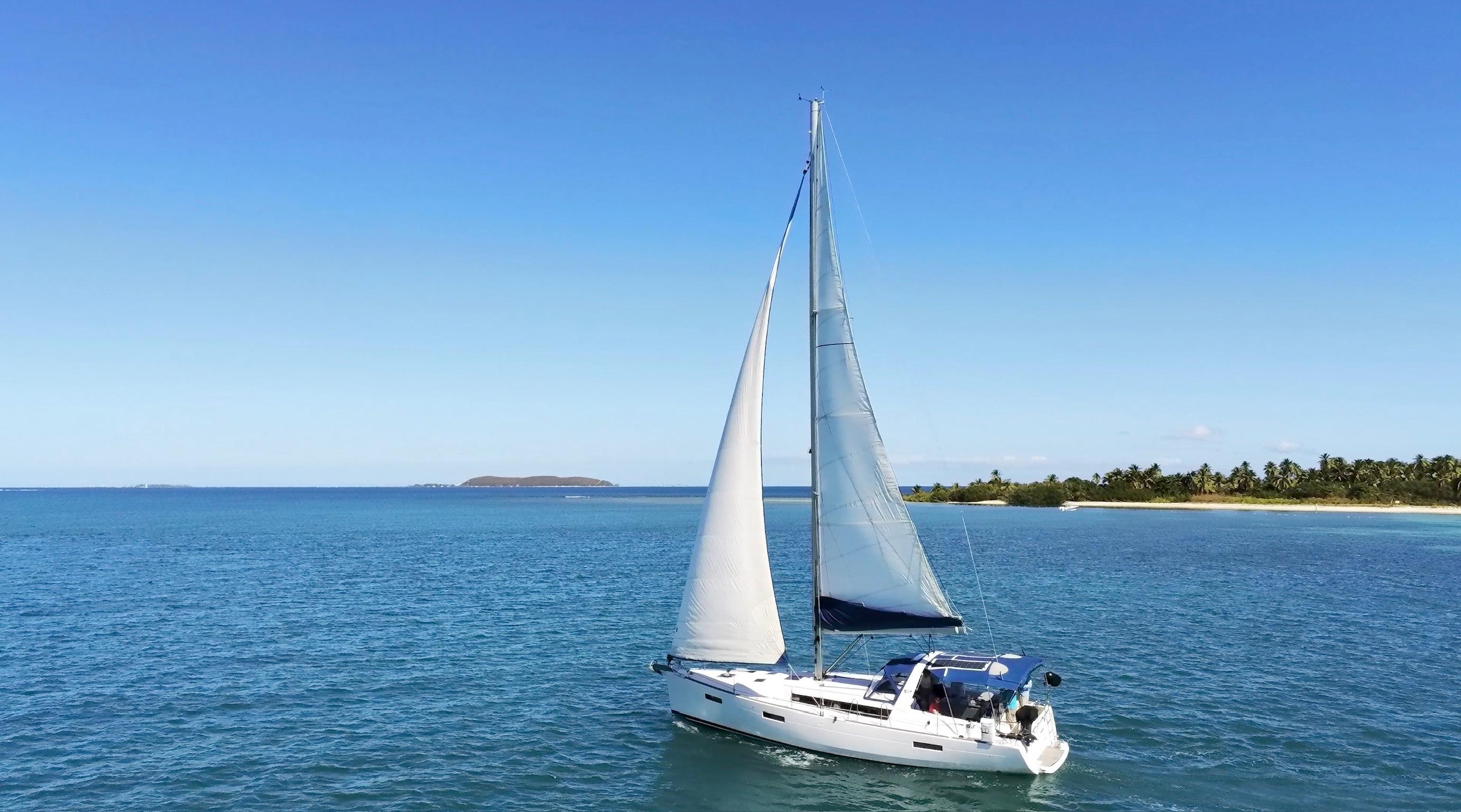 Yacht Photos Pics