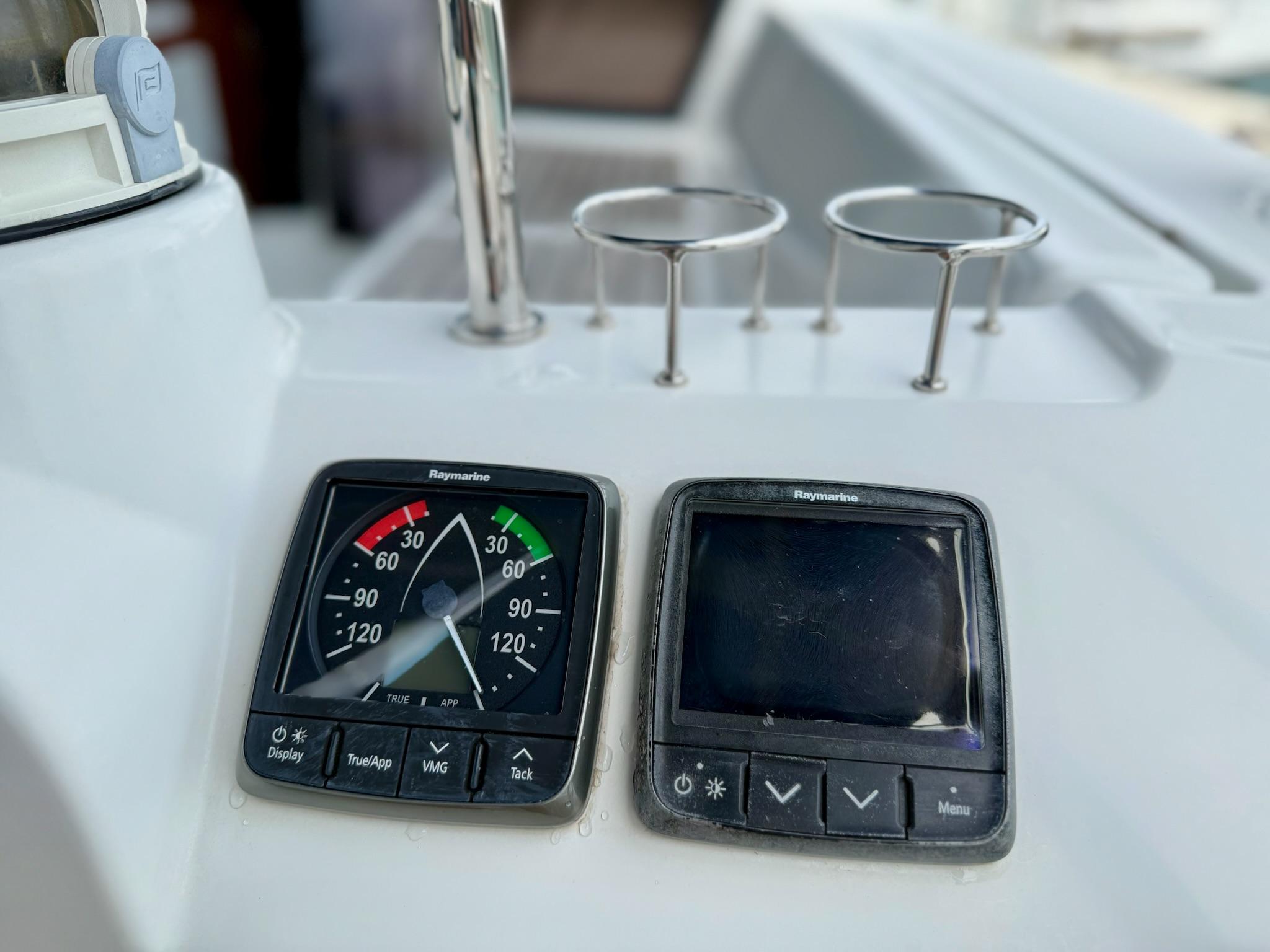 Yacht Photos Pics