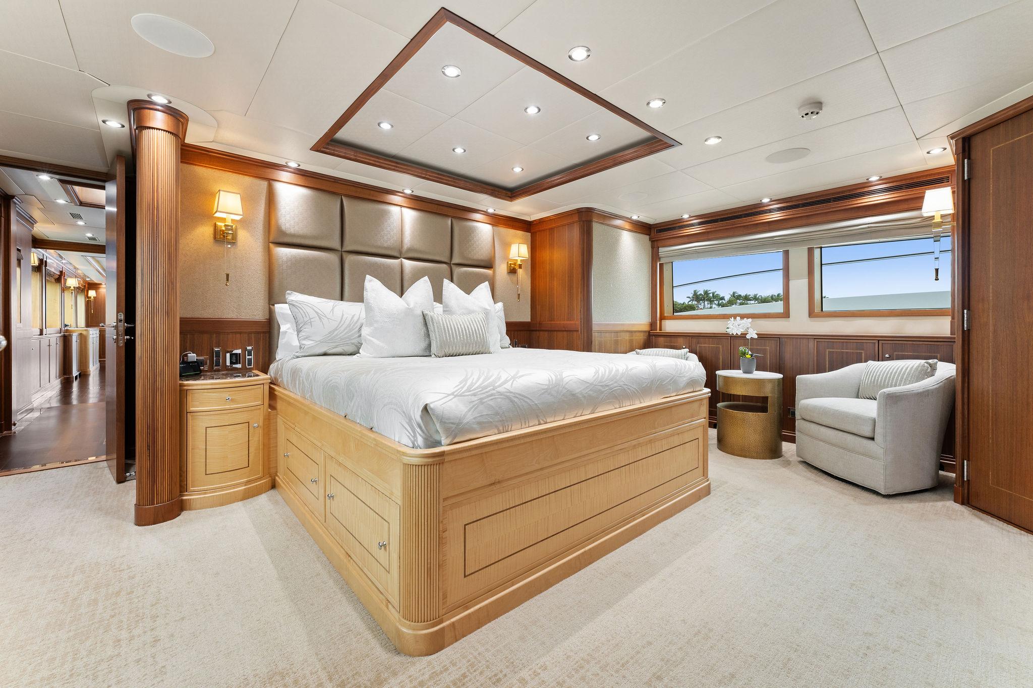 Palmer Johnson-Motor Yacht 2006-INVICTUS FL-US-9649040 | Thumbnail