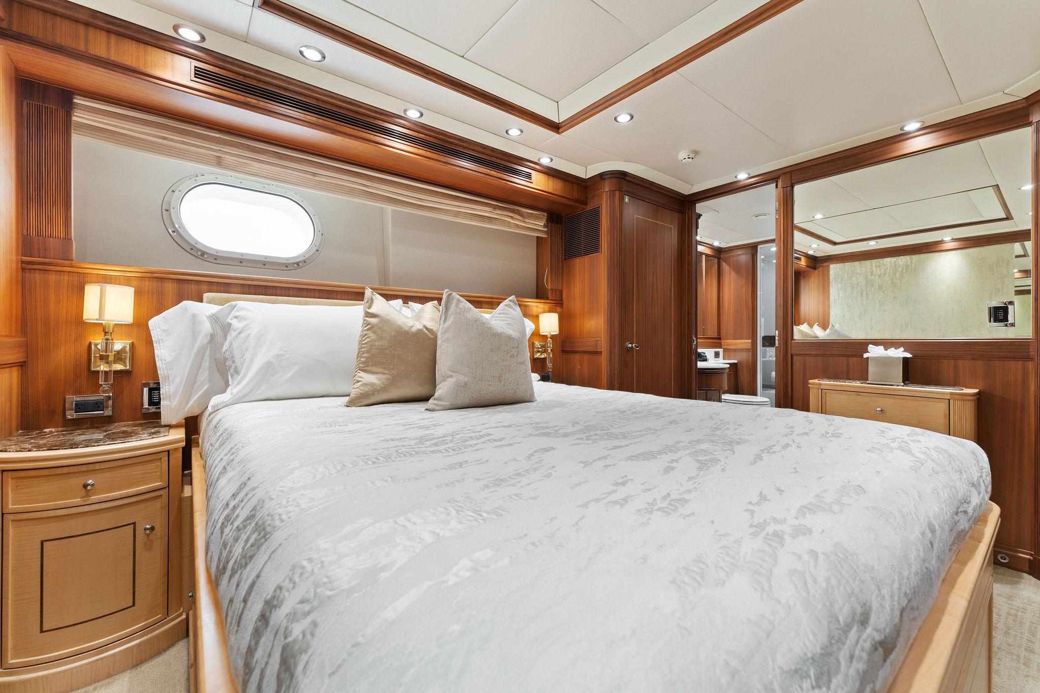 Palmer Johnson-Motor Yacht 2006-INVICTUS FL-US-9649040 | Thumbnail
