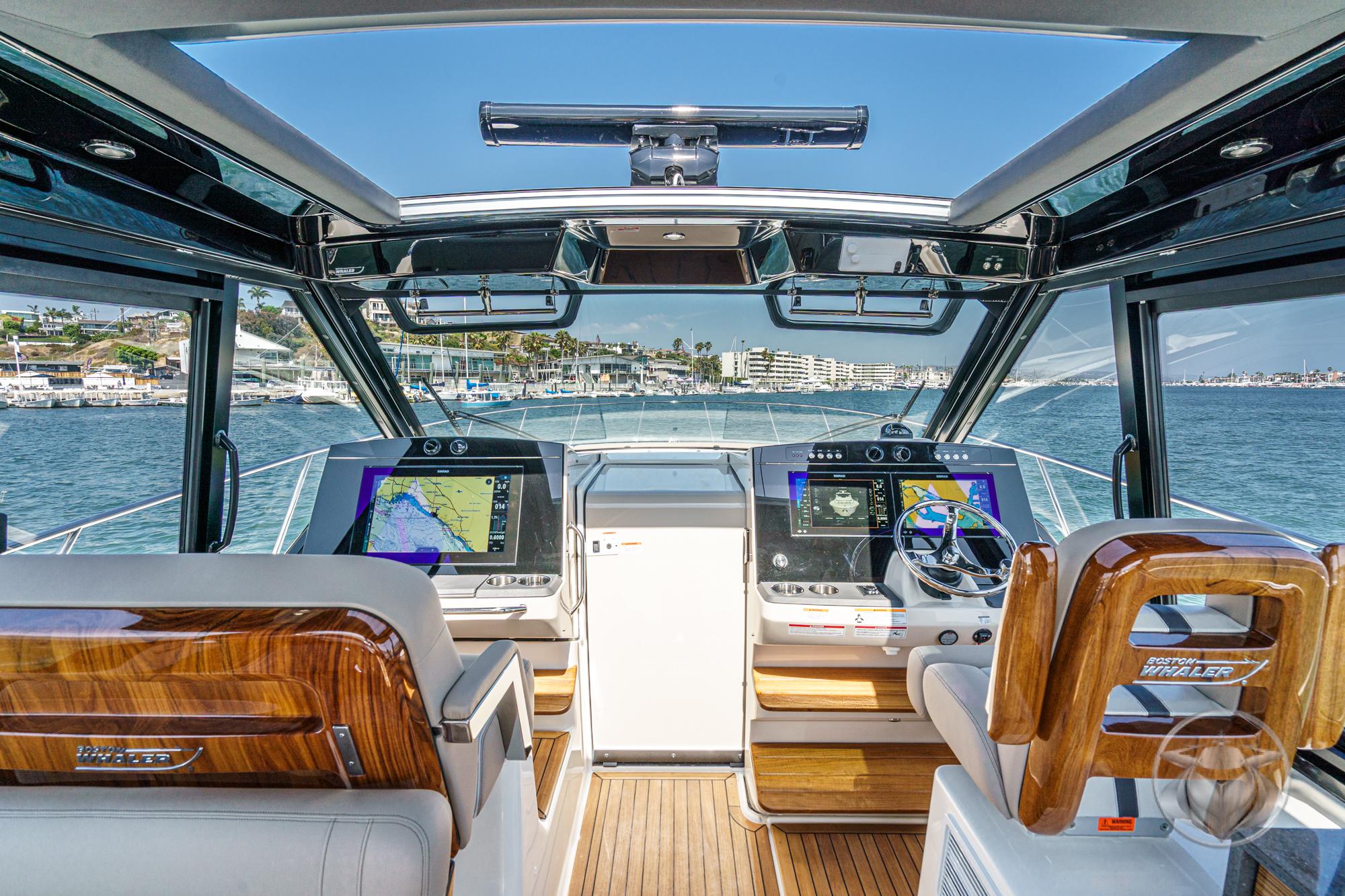 2025 Boston Whaler 405 Conquest #BW0845A inventory image at Sun Country Marine Group, Newport Beach 2025 Boston Whaler 405 Conquest #BW0845A inventory image at Sun Country Marine Group, Newport Beach