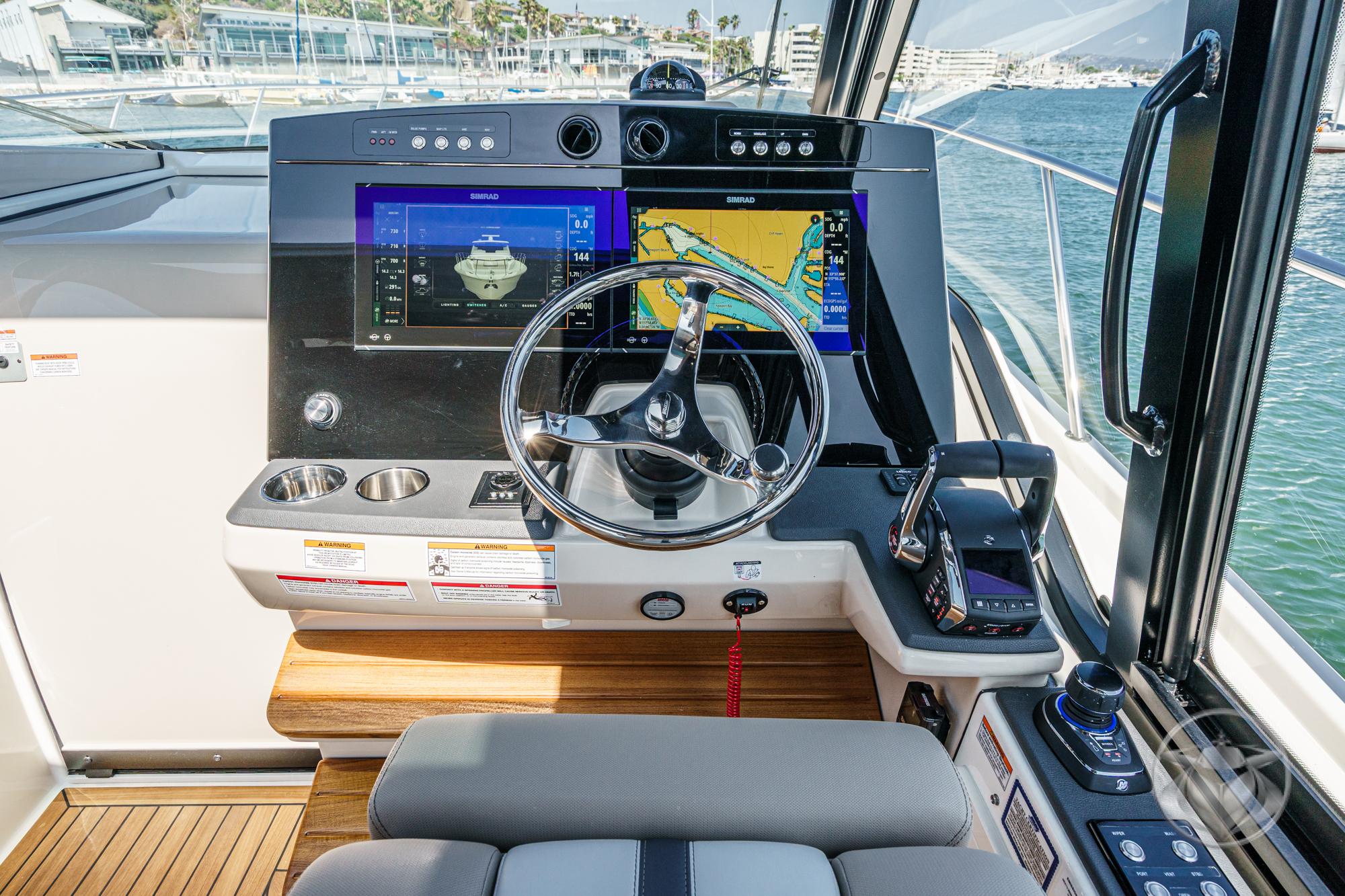 2025 Boston Whaler 405 Conquest #BW0845A inventory image at Sun Country Marine Group, Newport Beach 2025 Boston Whaler 405 Conquest #BW0845A inventory image at Sun Country Marine Group, Newport Beach