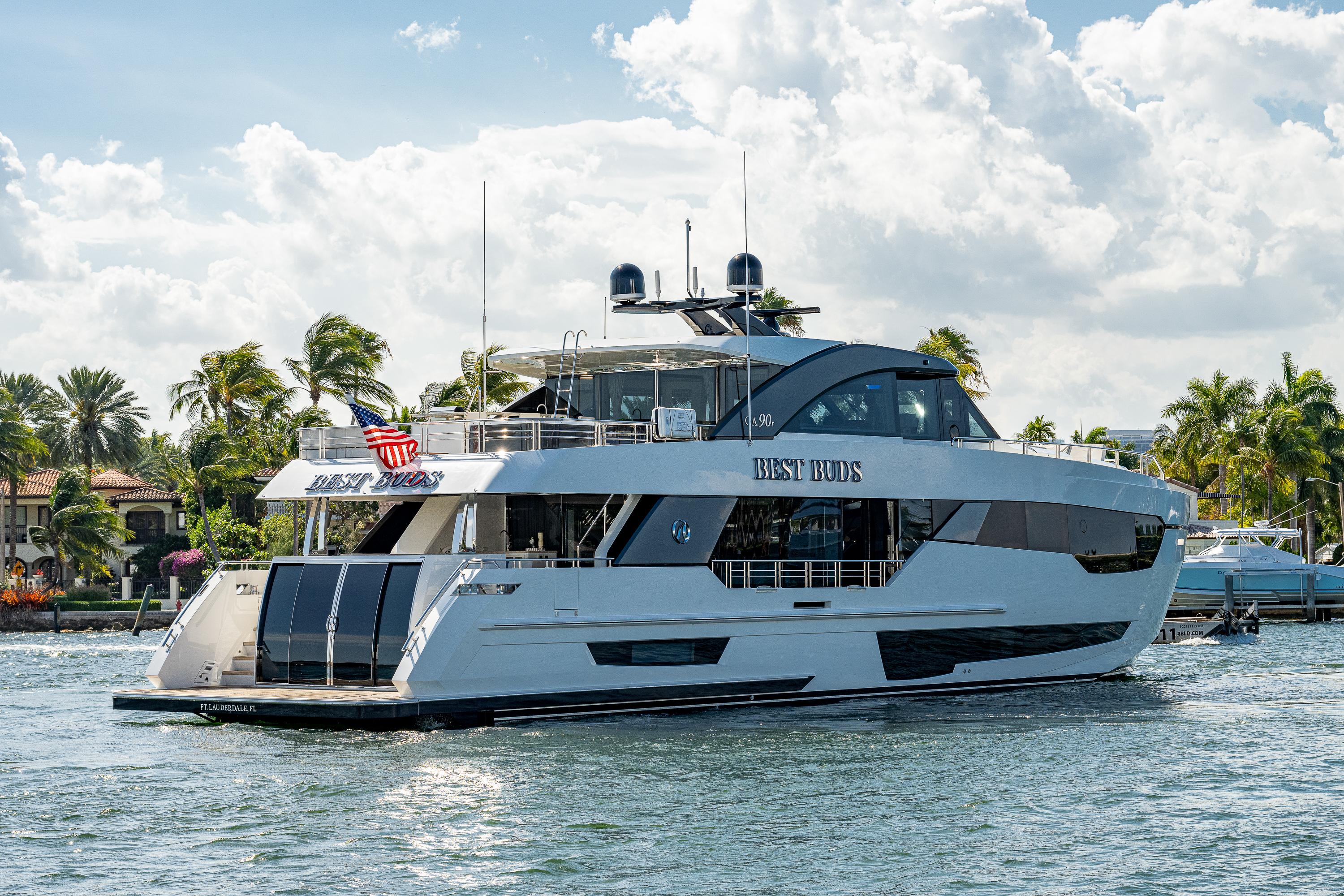 2019 Ocean Alexander 90R BEST BUDS