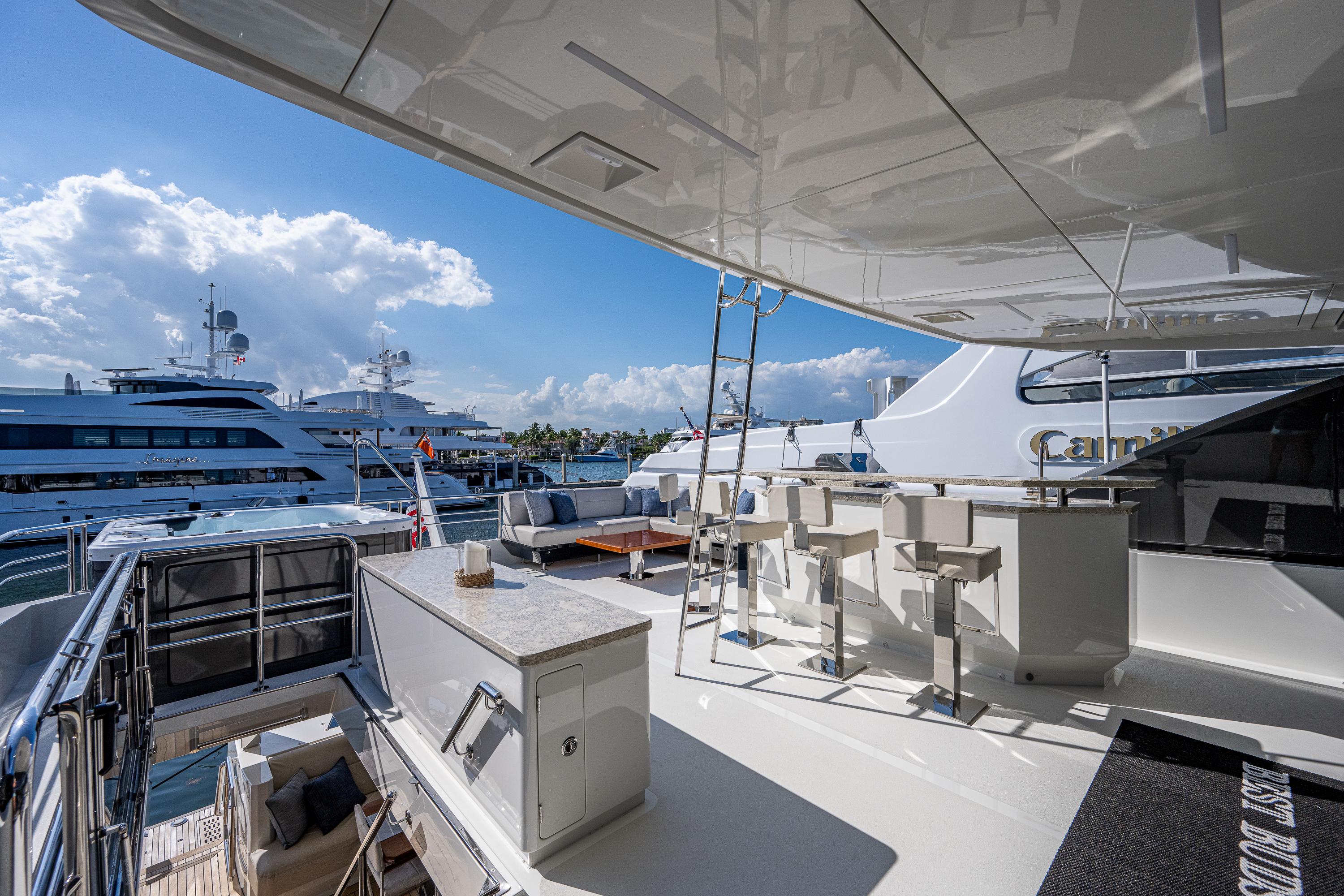 2019 Ocean Alexander 90R BEST BUDS