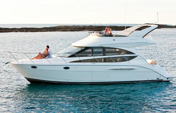 Photo of 2013 Meridian 41'