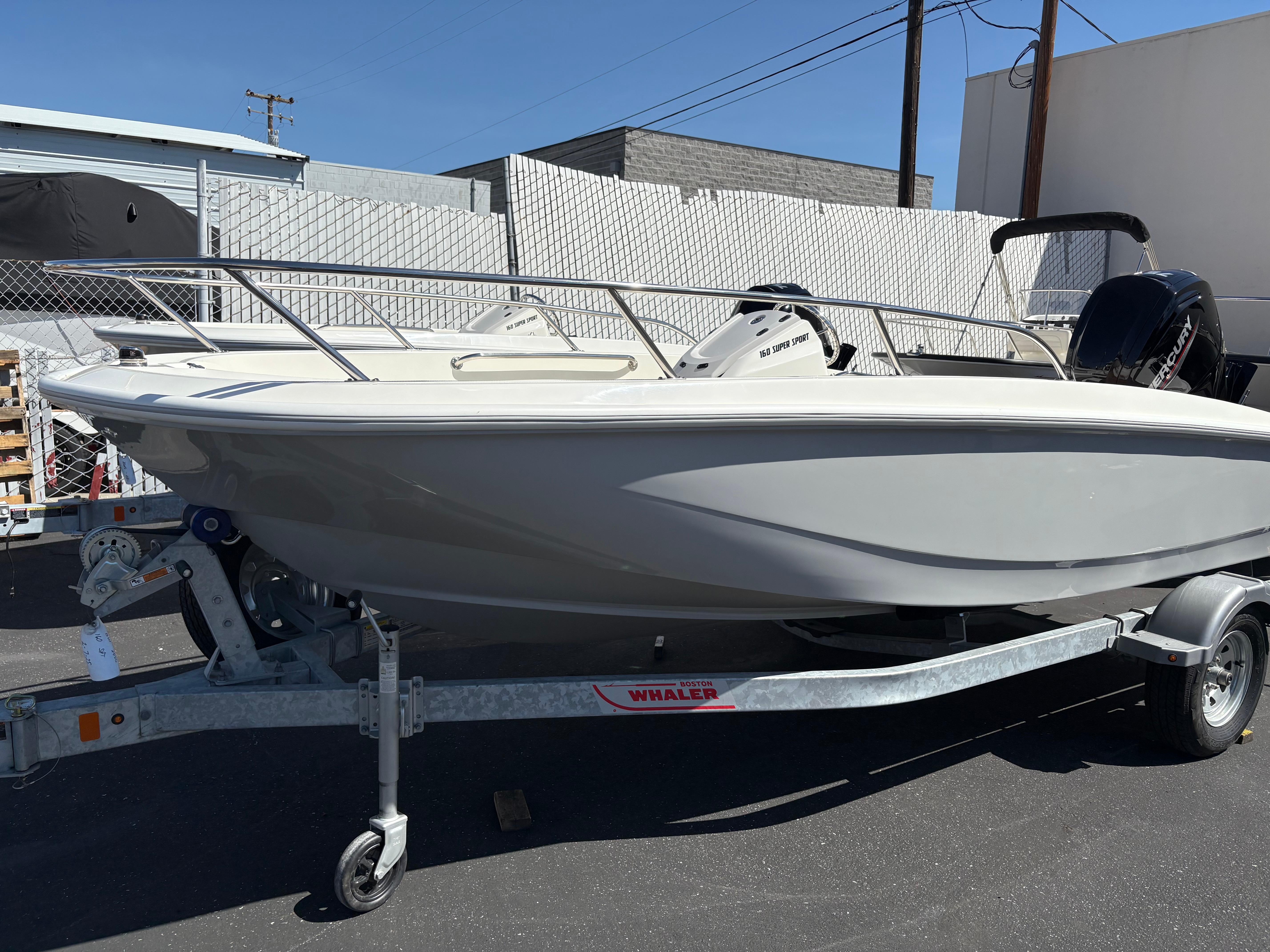 2025 Boston Whaler 160 Super Sport #BW0963B inventory image at Sun Country Marine Group, San Jose-Campbell 2025 Boston Whaler 160 Super Sport #BW0963B inventory image at Sun Country Marine Group, San Jose-Campbell
