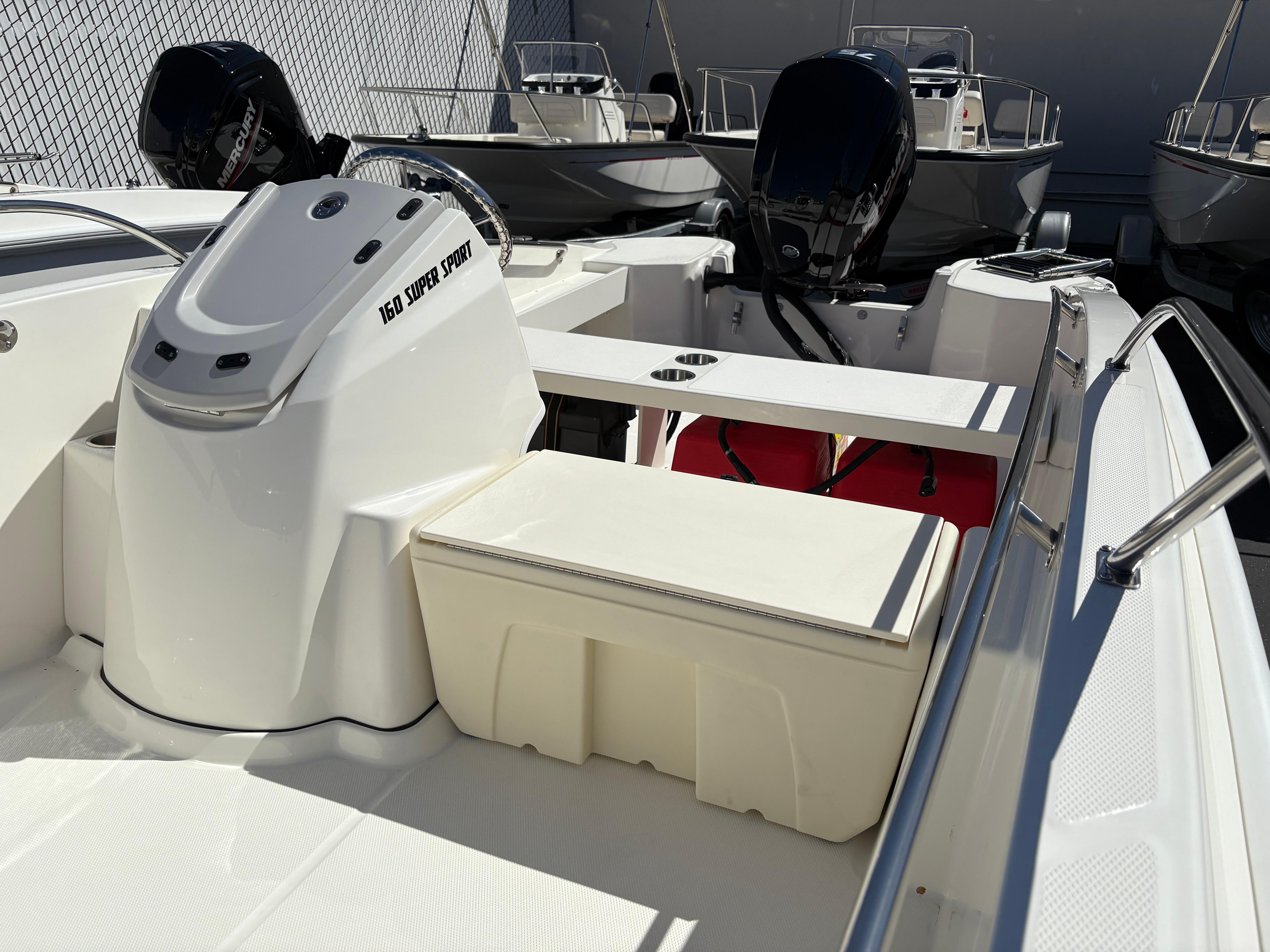 2025 Boston Whaler 160 Super Sport #BW0963B inventory image at Sun Country Marine Group, San Jose-Campbell 2025 Boston Whaler 160 Super Sport #BW0963B inventory image at Sun Country Marine Group, San Jose-Campbell