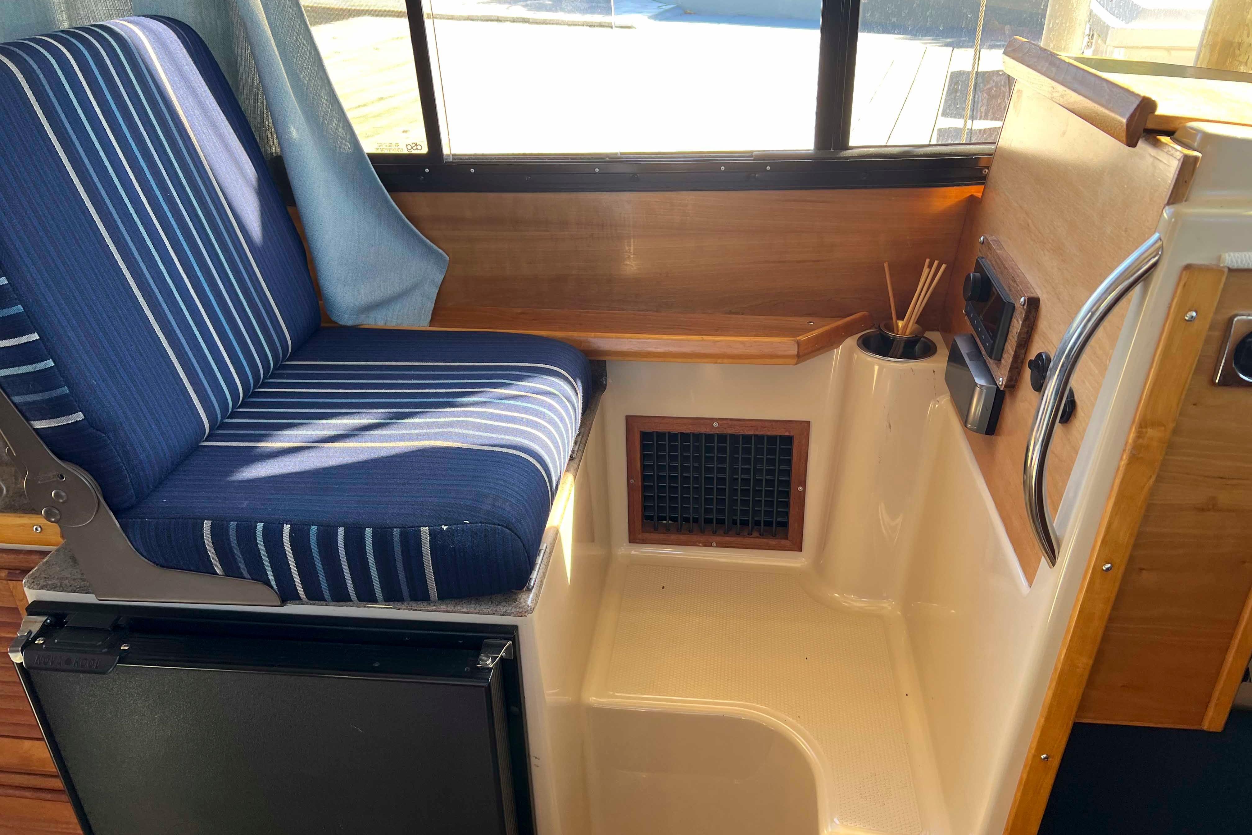 FL 10488 BB Knot 10 Yacht Sales FL 10488 BB Knot 10 Yacht Sales