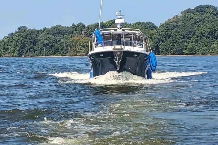 FL 10488 BB Knot 10 Yacht Sales FL 10488 BB Knot 10 Yacht Sales