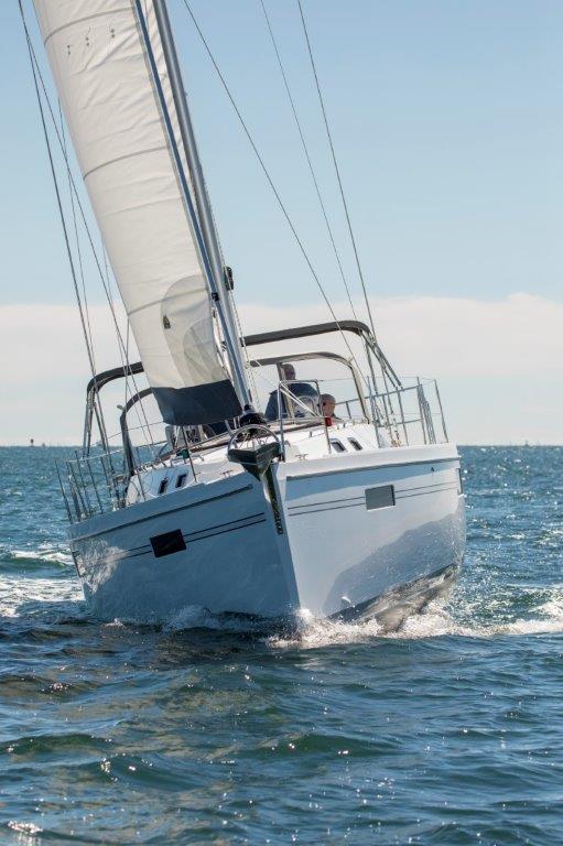 Catalina-426 2026 -CA-US-2026 Catalina 426 sailboat navigating open waters under clear skies.-9740304 | Thumbnail