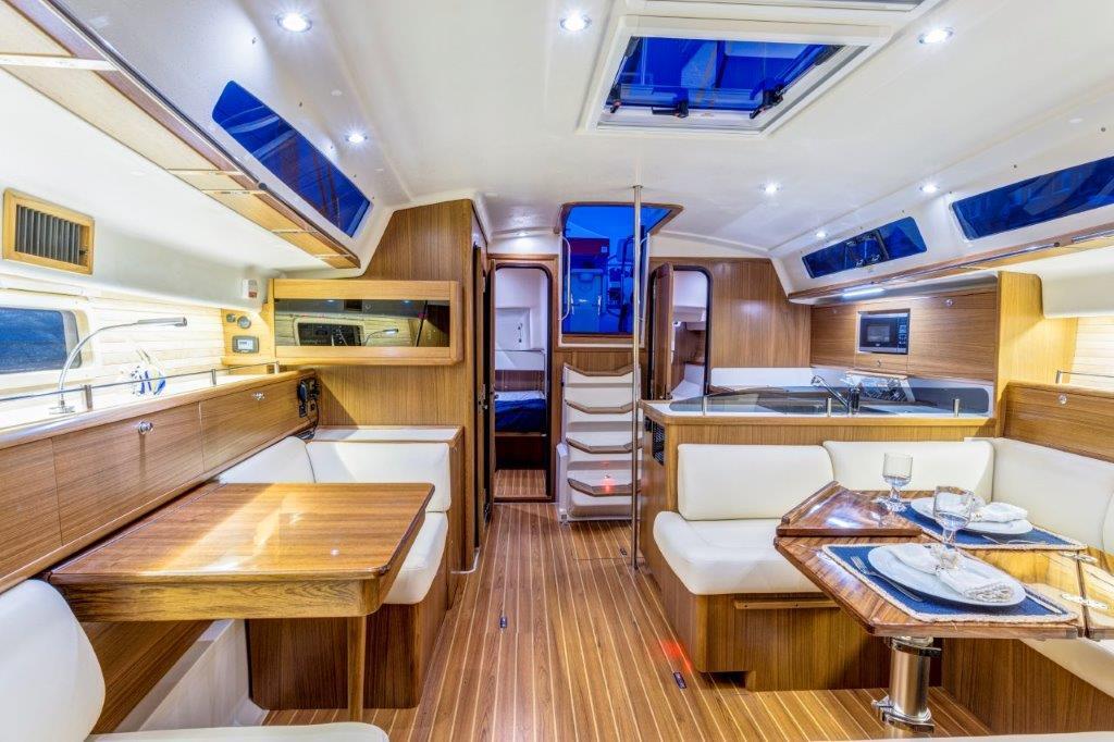 Catalina-426 2026 -CA-US-Luxurious interior of 2026 Catalina 426 yacht with elegant wood finish and modern amenities.-9740304 | Thumbnail