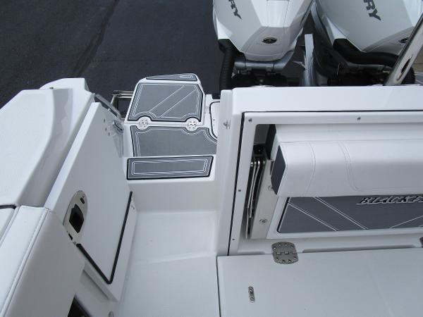 2021 Blackfin boat for sale, model of the boat is 272 DC & Image # 10 of 57