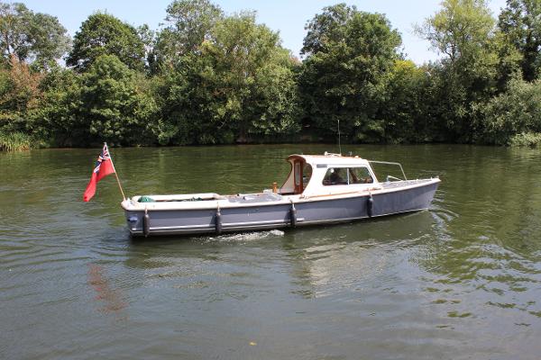 1976 Classic Craft 29 Patrol Launch