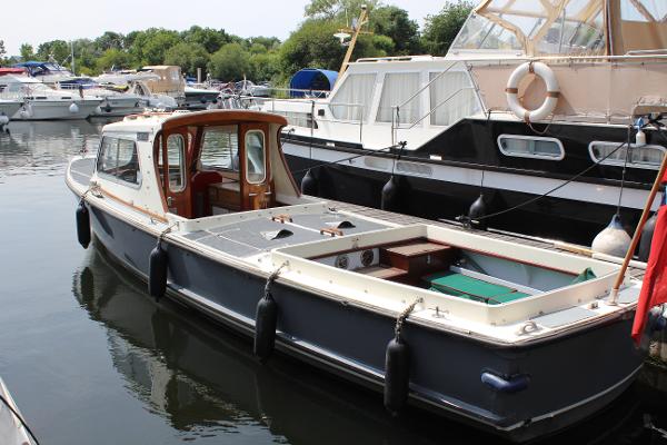 1976 Classic Craft 29 Patrol Launch
