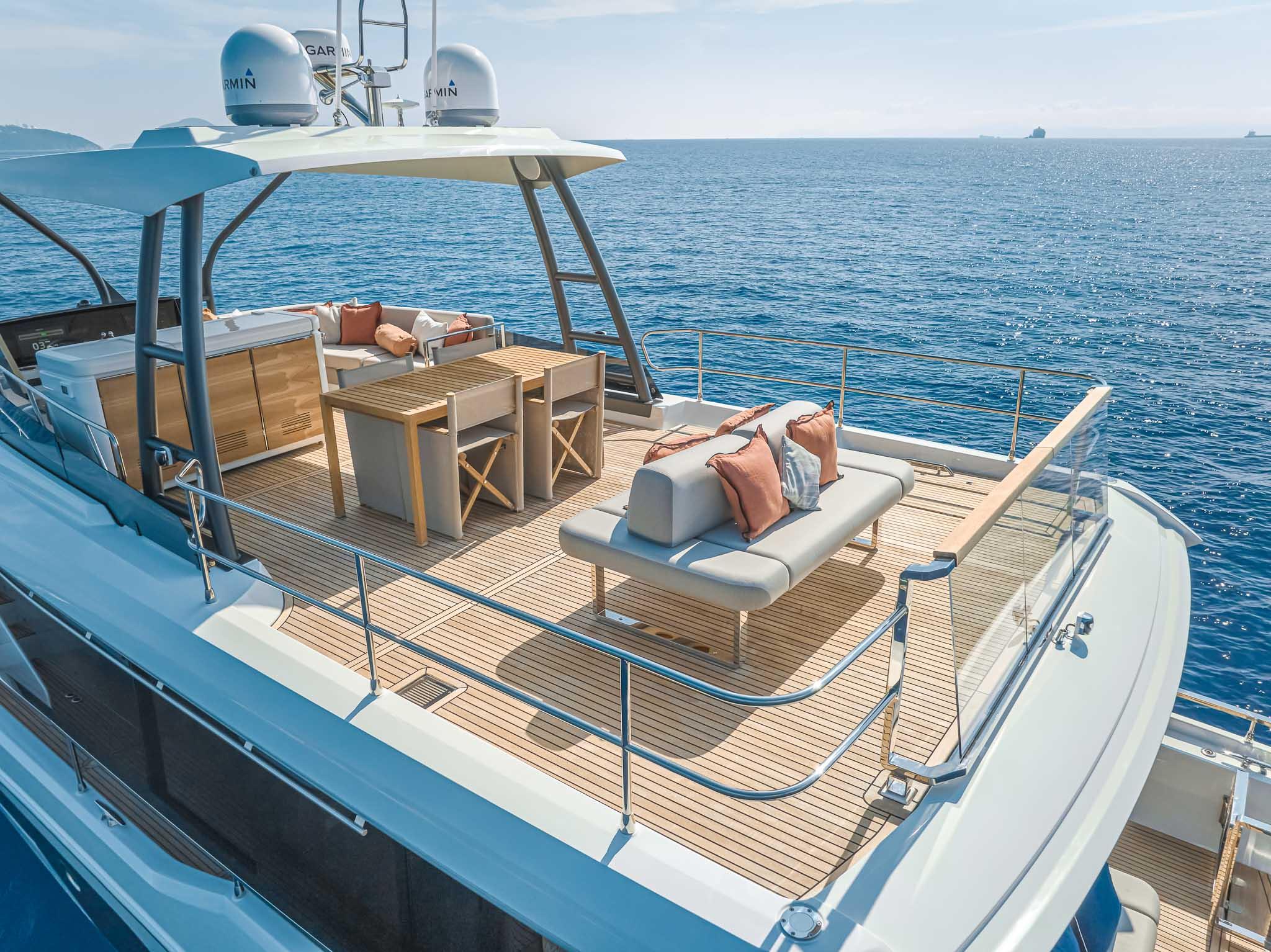 沛海馳 Prestige Yachts