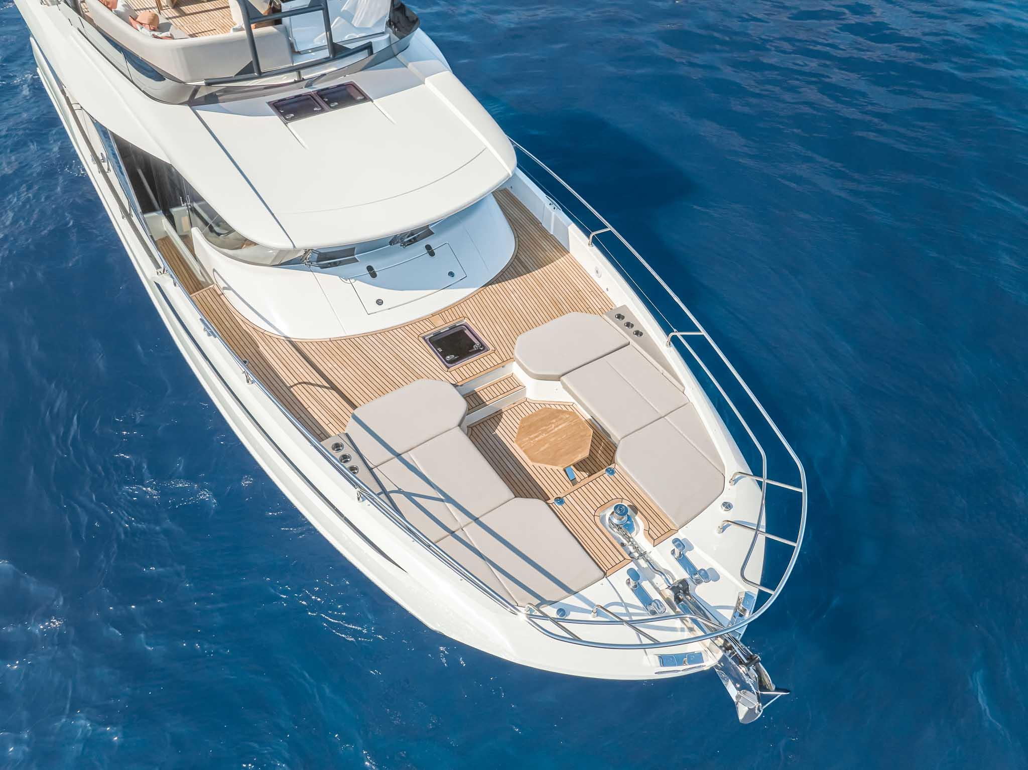 沛海馳 Prestige Yachts