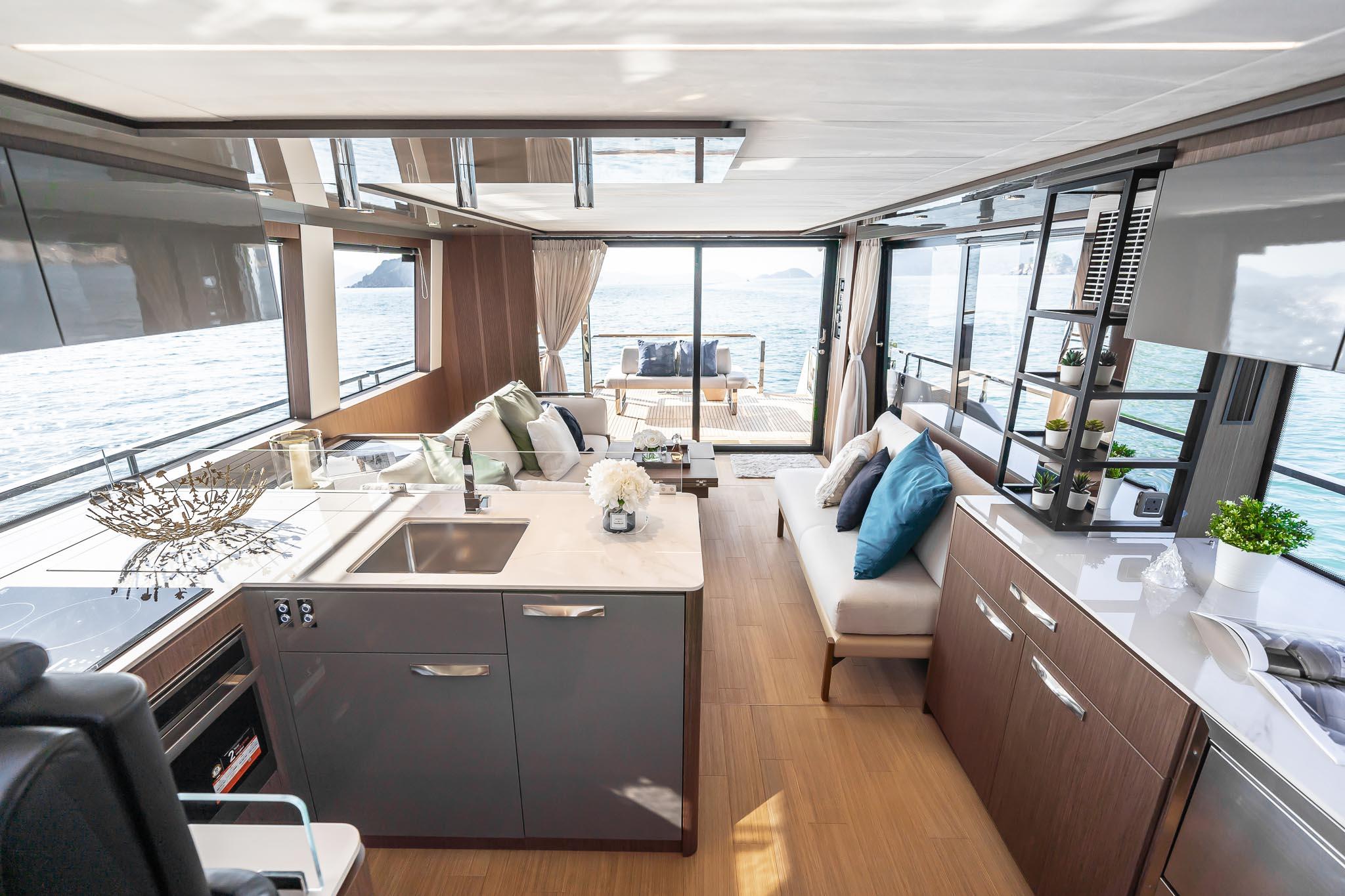 沛海馳 Prestige Yachts