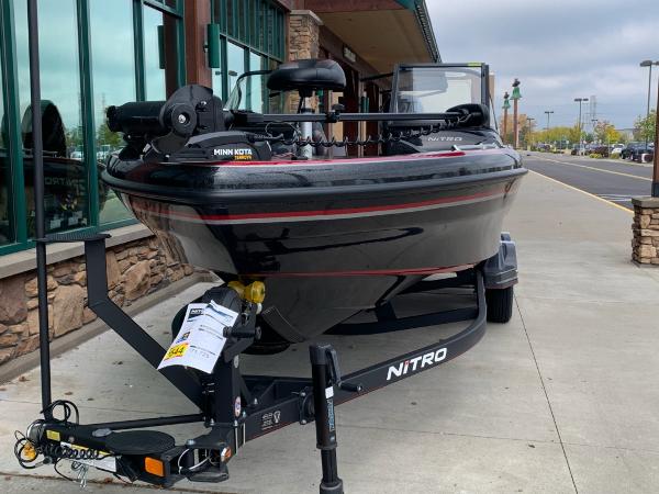 2020 Nitro boat for sale, model of the boat is ZV21 & Image # 2 of 43