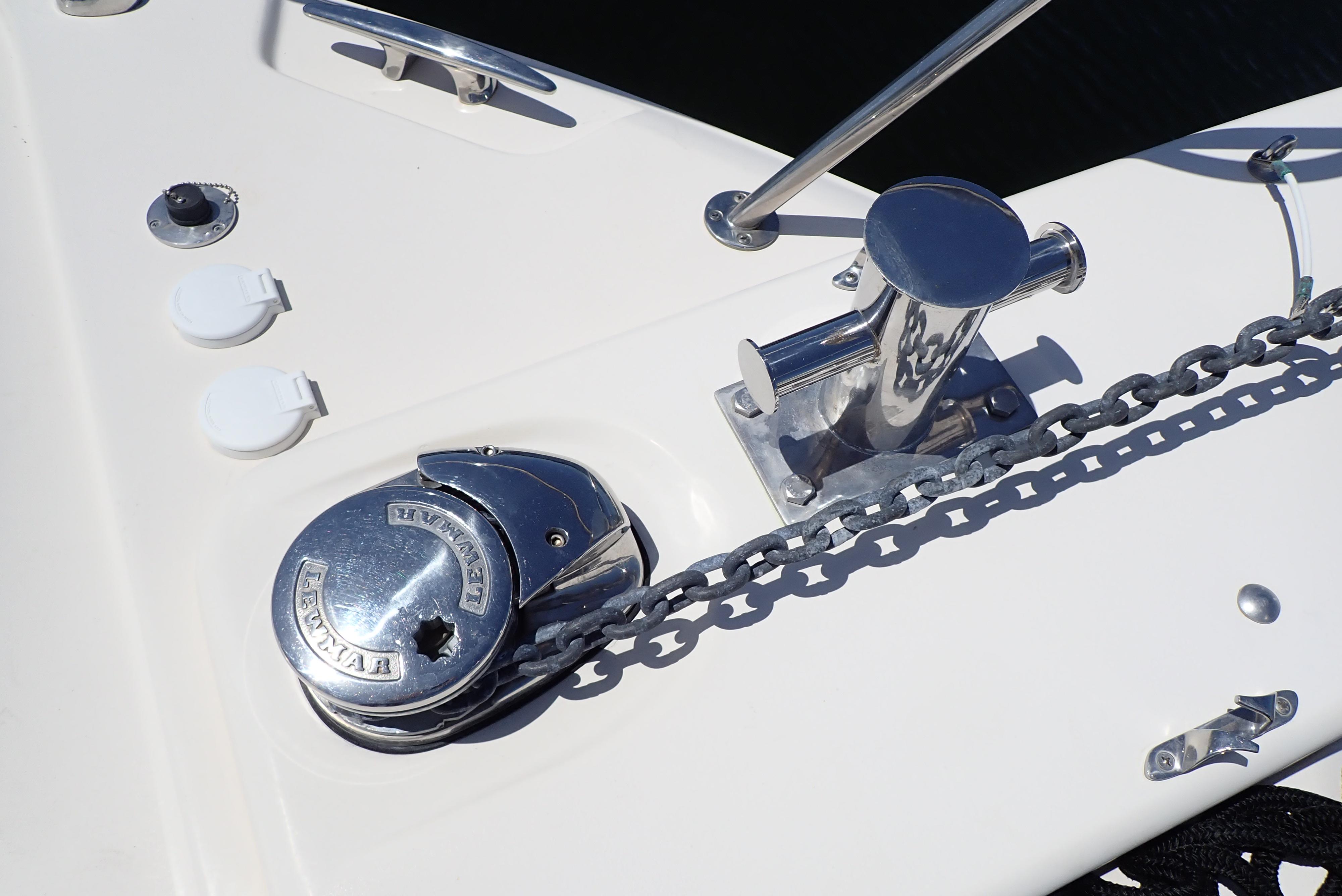 2015-grady-white-express-370-power-9779008-20250501124446963-1_XLARGE