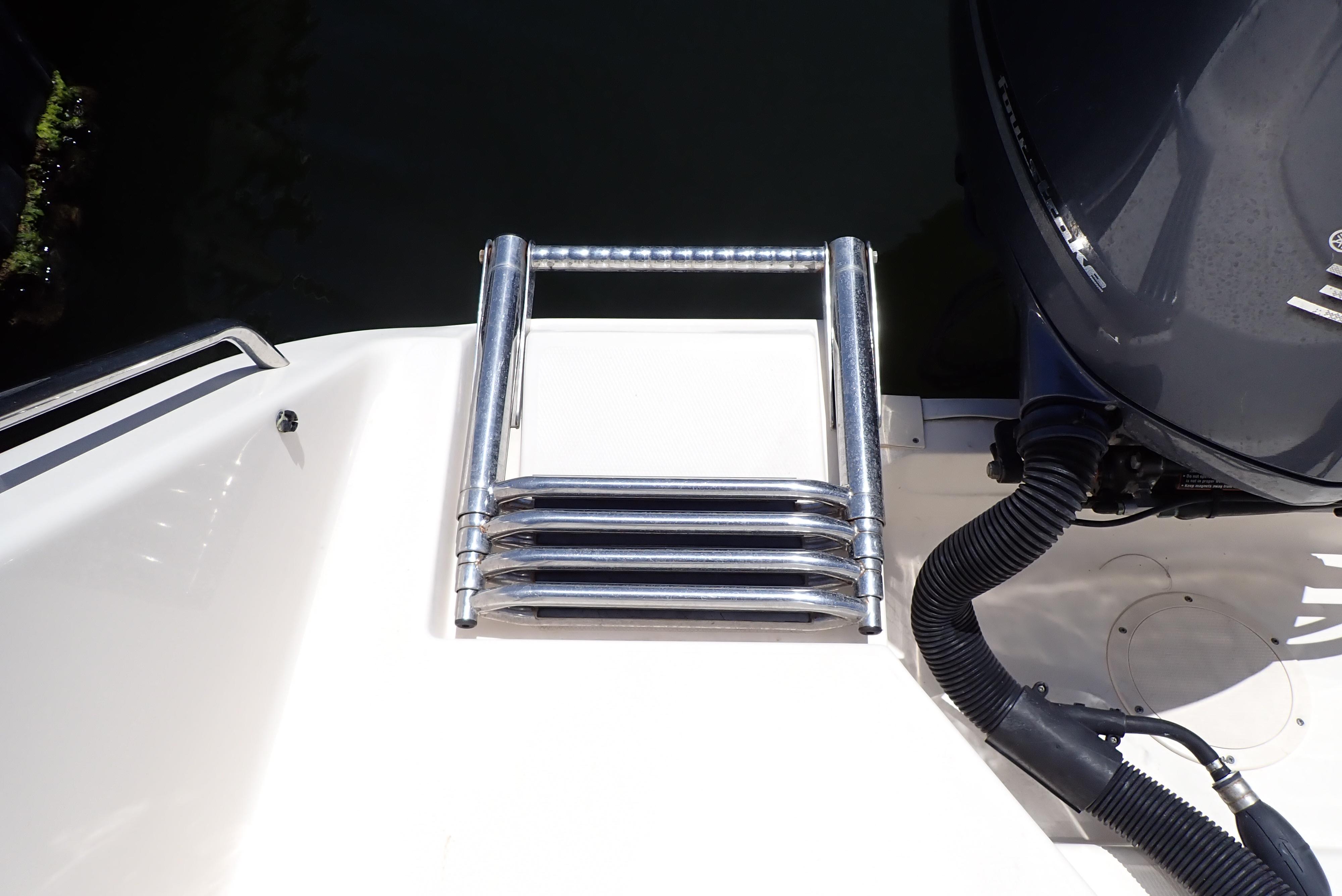 2015-grady-white-express-370-power-9779008-20250501130211974-1_XLARGE