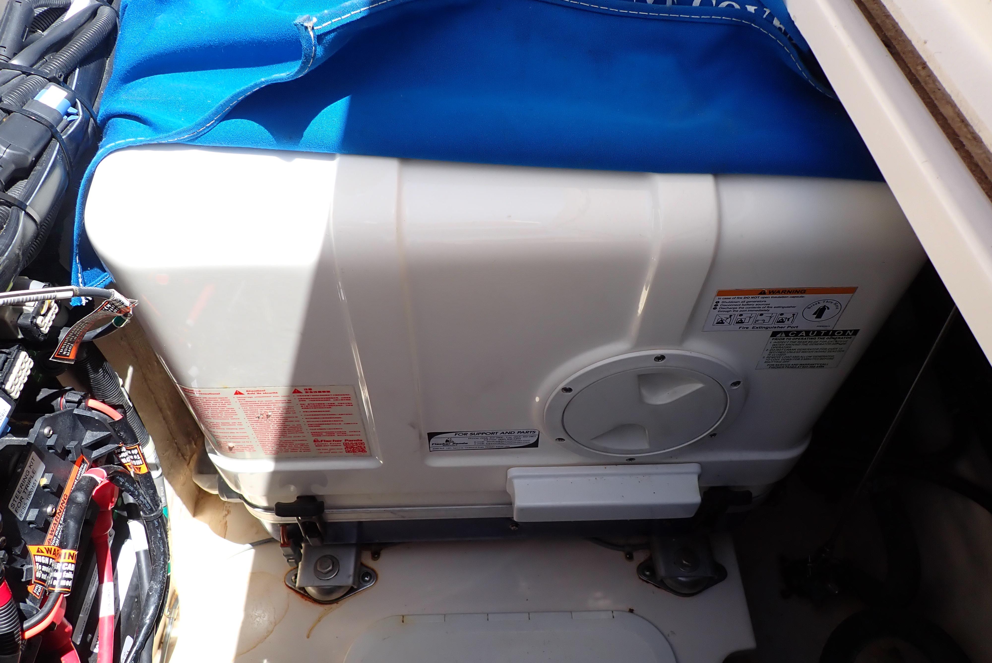 2015-grady-white-express-370-power-9779008-20250501131511827-1_XLARGE