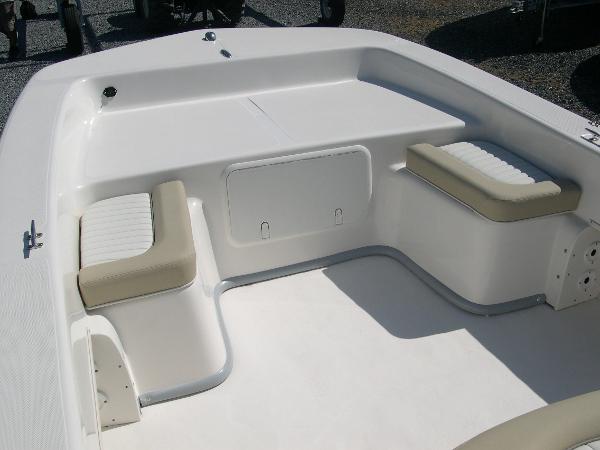 B22 CCR Photo 2