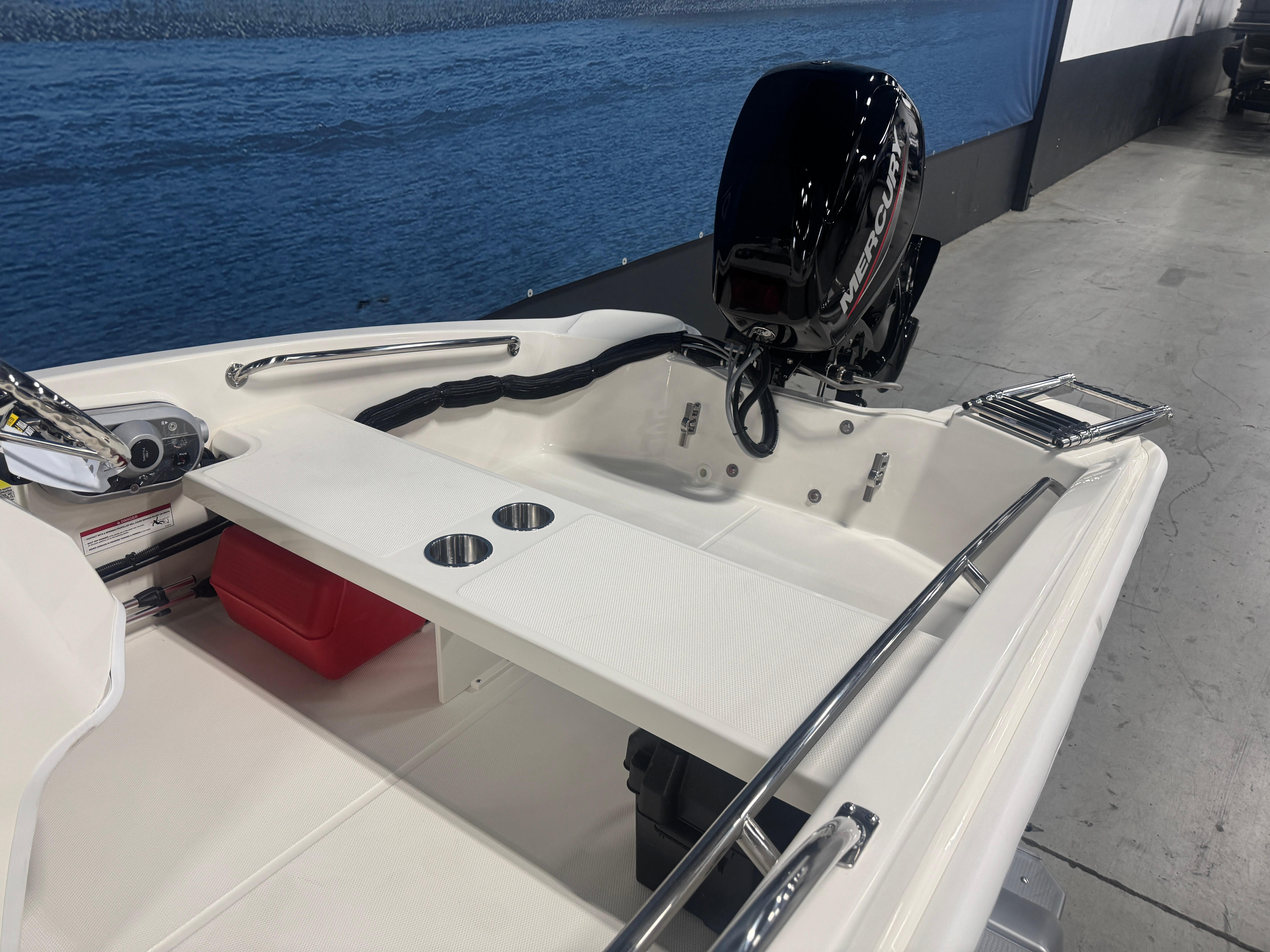 2025 Boston Whaler 130 Super Sport #BW0999C inventory image at Sun Country Marine Group, Irvine 2025 Boston Whaler 130 Super Sport #BW0999C inventory image at Sun Country Marine Group, Irvine