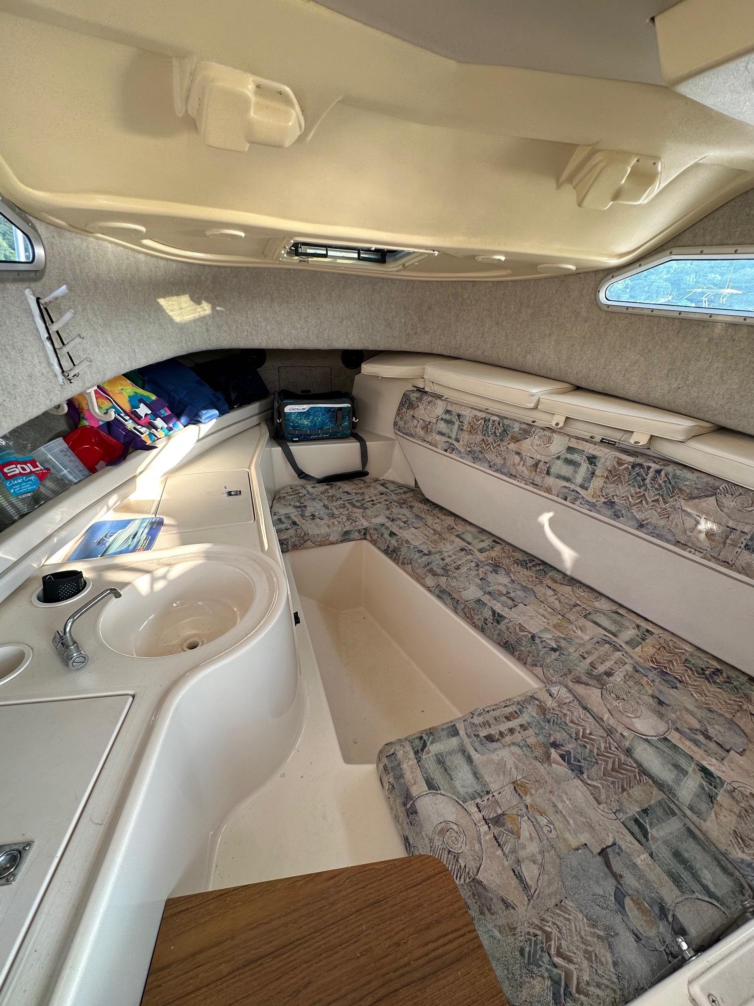 NY 9800 RL Knot 10 Yacht Sales