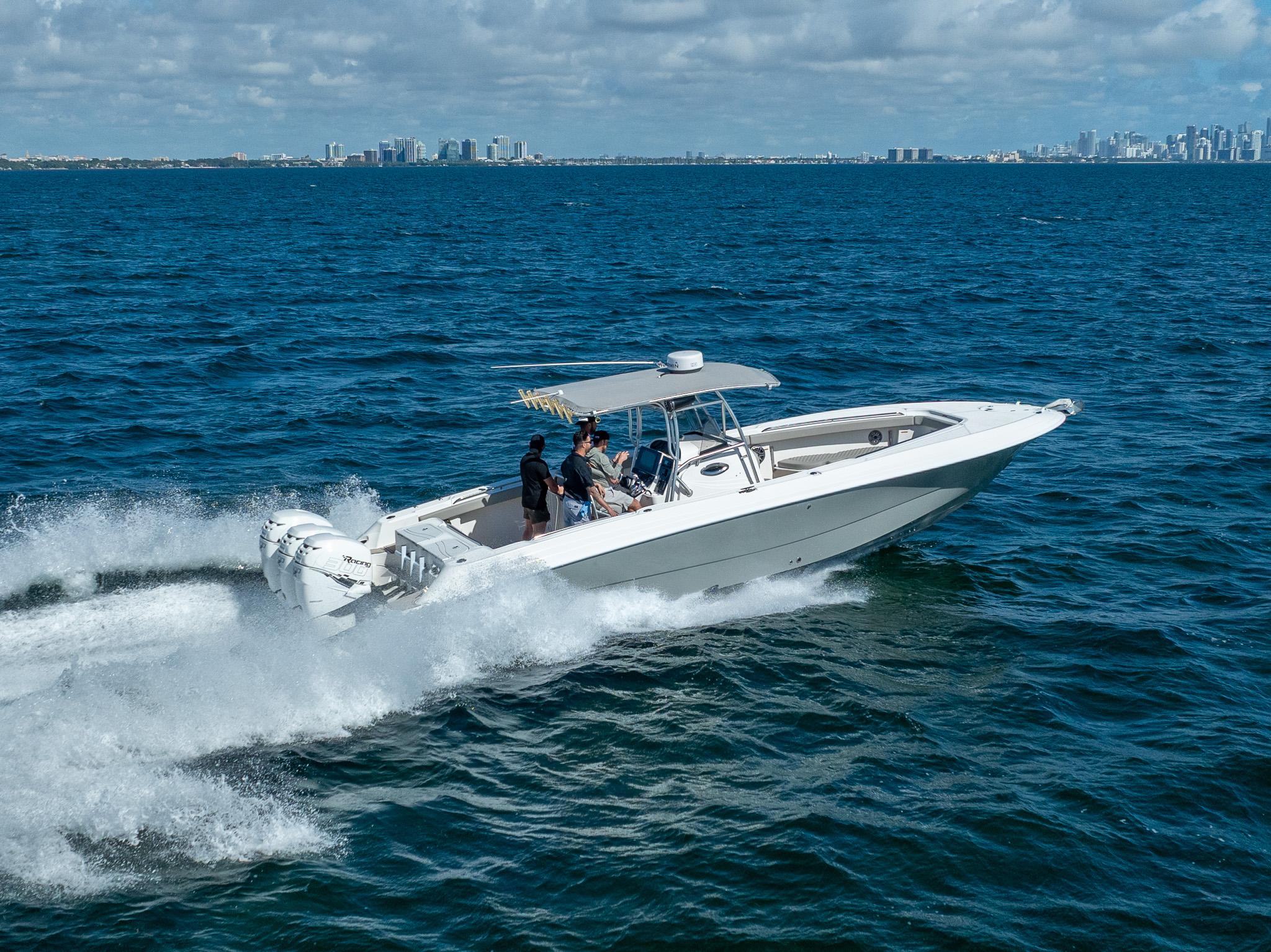2005-wellcraft-352-fisherman-power-9729092-975753539-0-260320251223-12