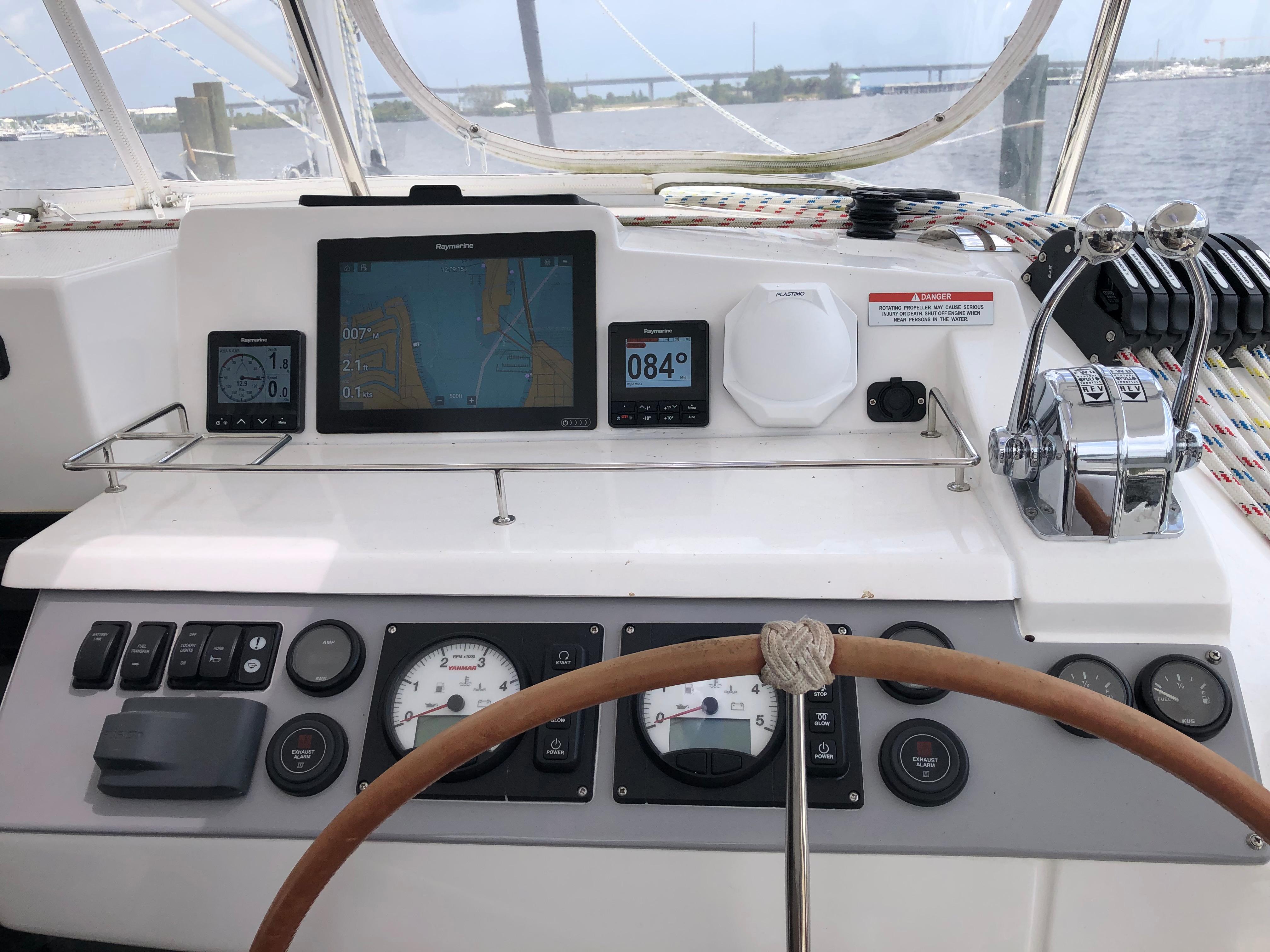 Leopard 40 Sailing Catamaran SHENANDOAH for sale | Leopard Brokerage