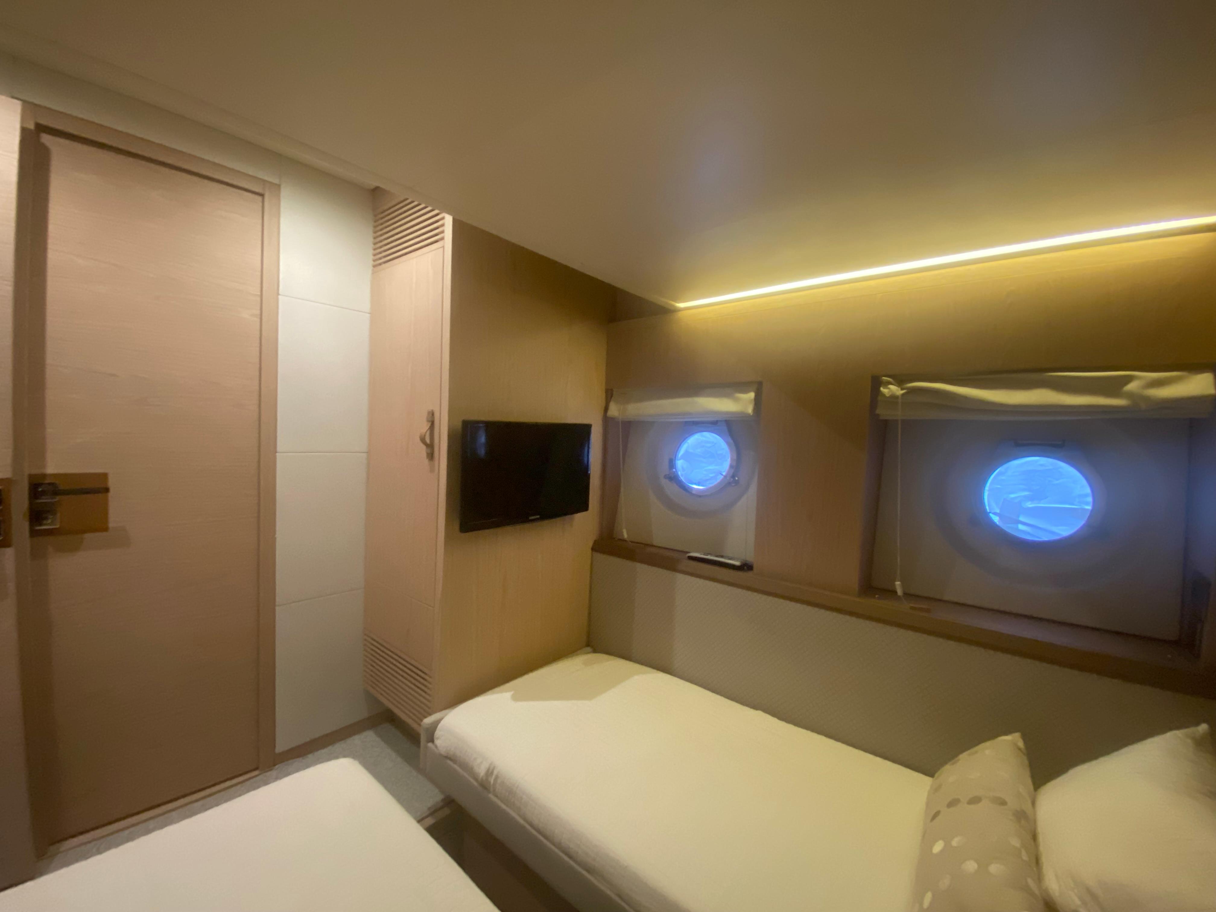 Yacht Photos Pics