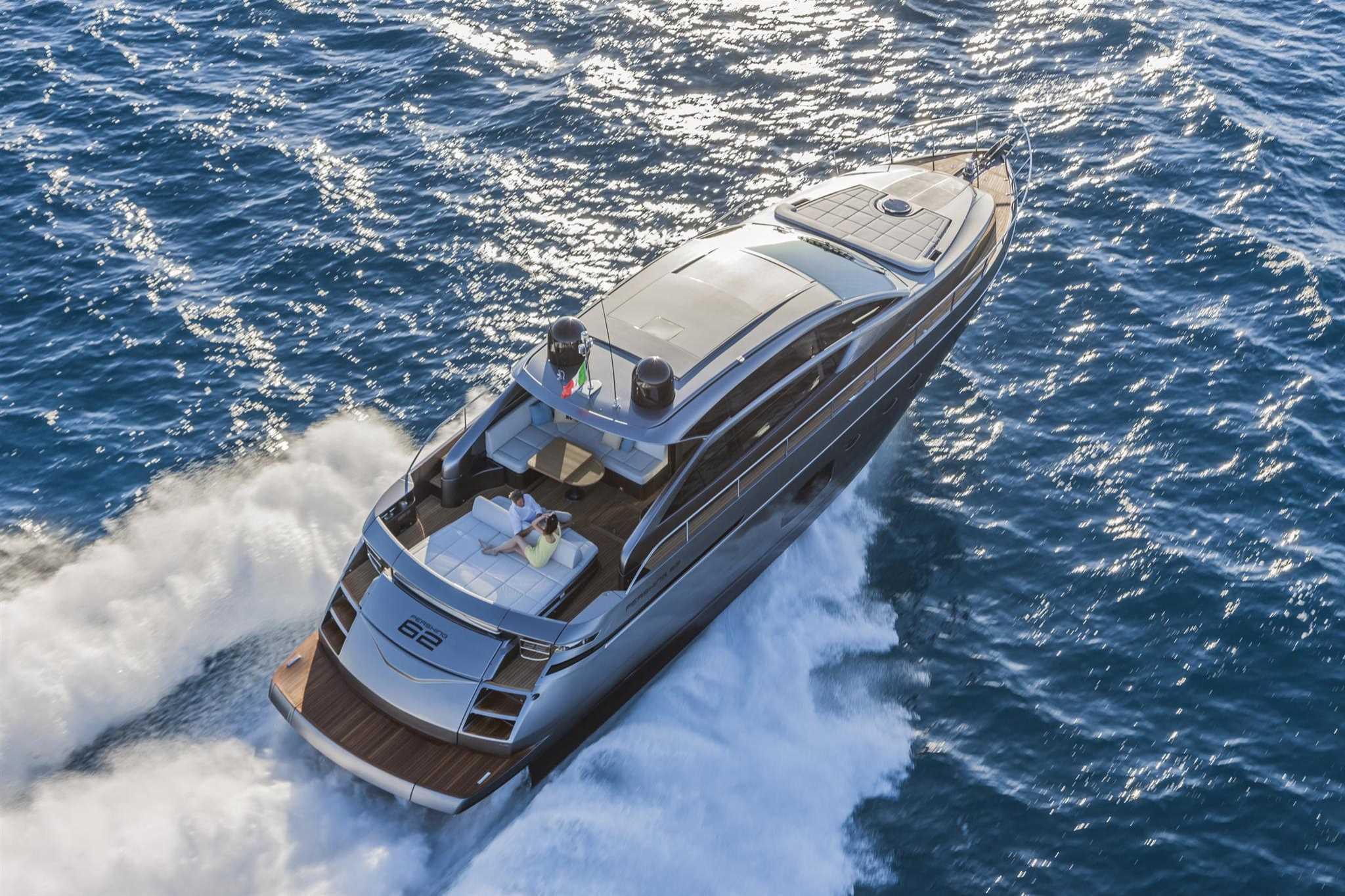 yacht pershing 62