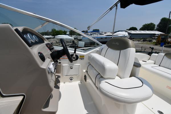 24' Sea Ray, Listing Number 100902087, - Photo No. 15