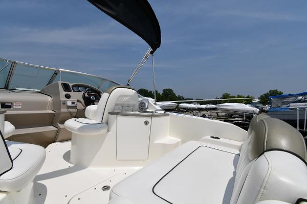 24' Sea Ray, Listing Number 100902087, - Photo No. 17