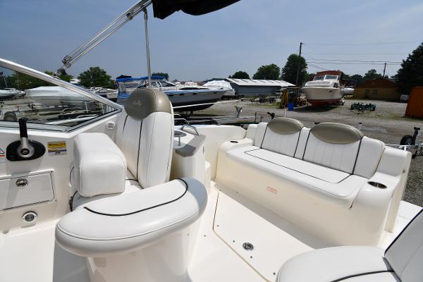24' Sea Ray, Listing Number 100902087, - Photo No. 22