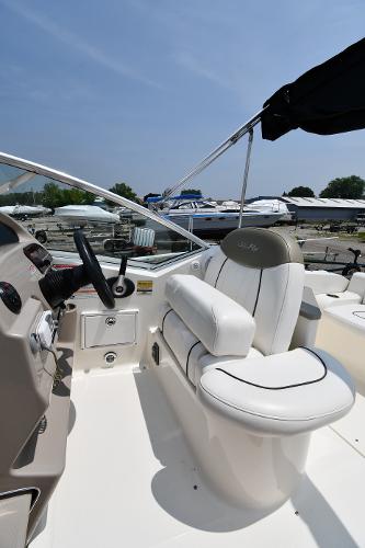 24' Sea Ray, Listing Number 100902087, - Photo No. 16