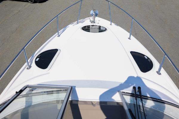 28' Regal, Listing Number 100913227, - Photo No. 7