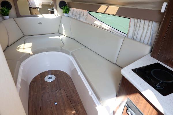 28' Regal, Listing Number 100913227, - Photo No. 13