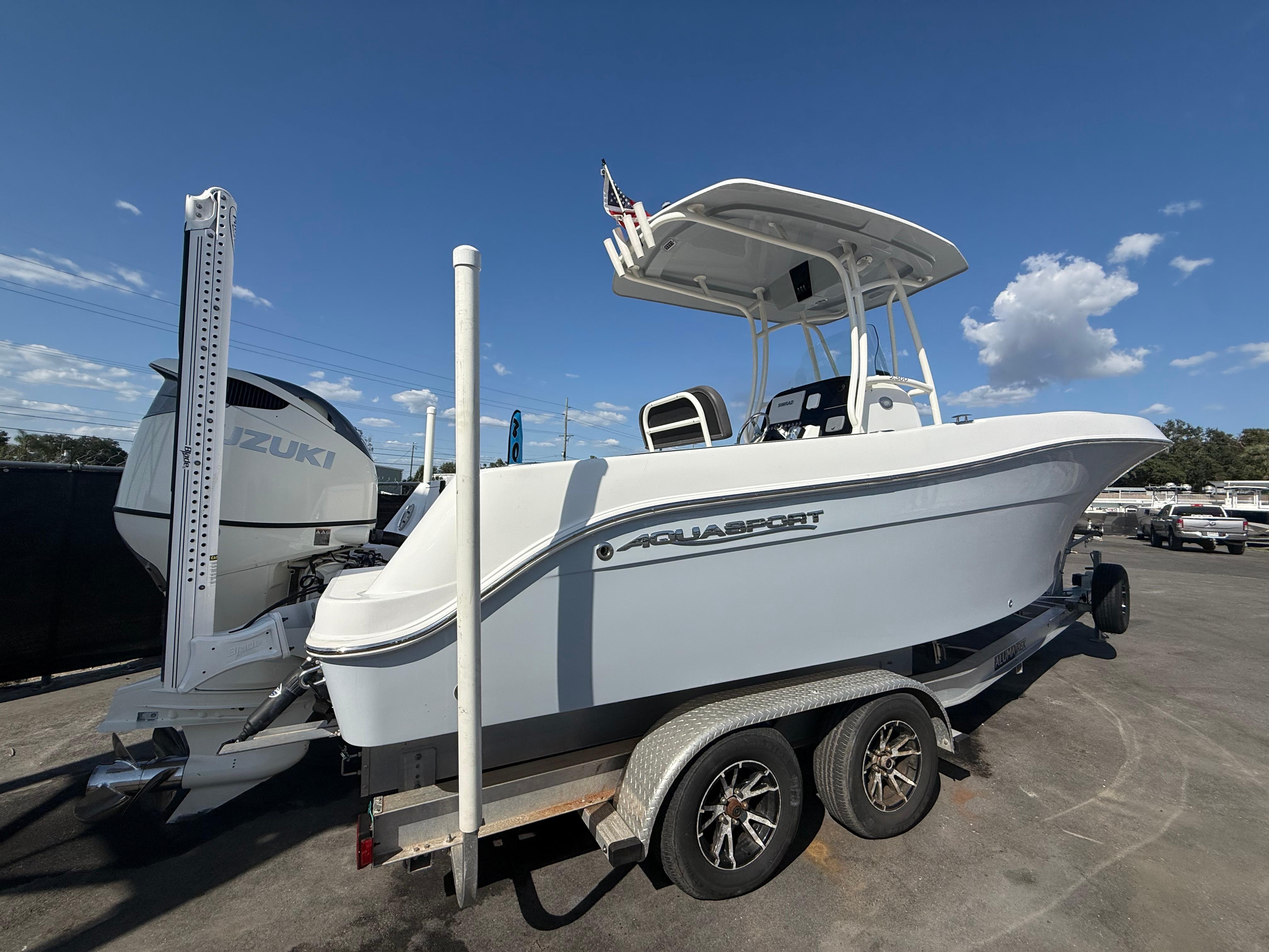 2022-aquasport-2300-center-console-power-9779110-20250502140326249-1_XLARGE
